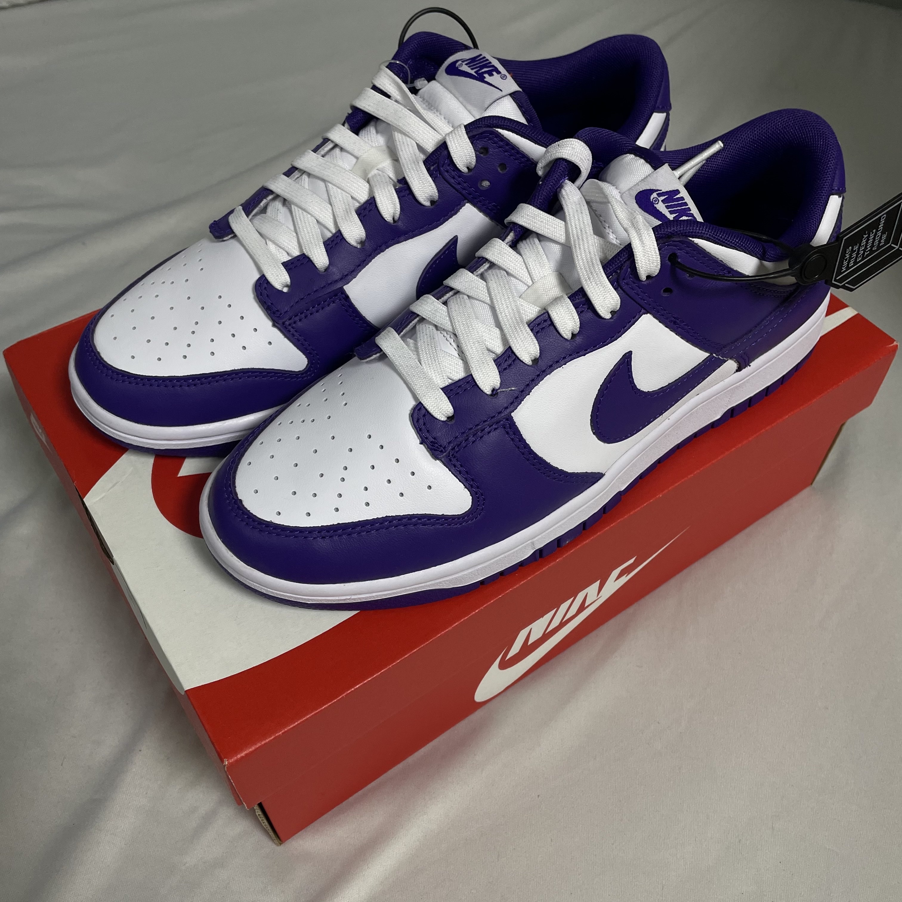 Nike Dunk Low Retro Championship Court Purple 착용 스타일 - 2