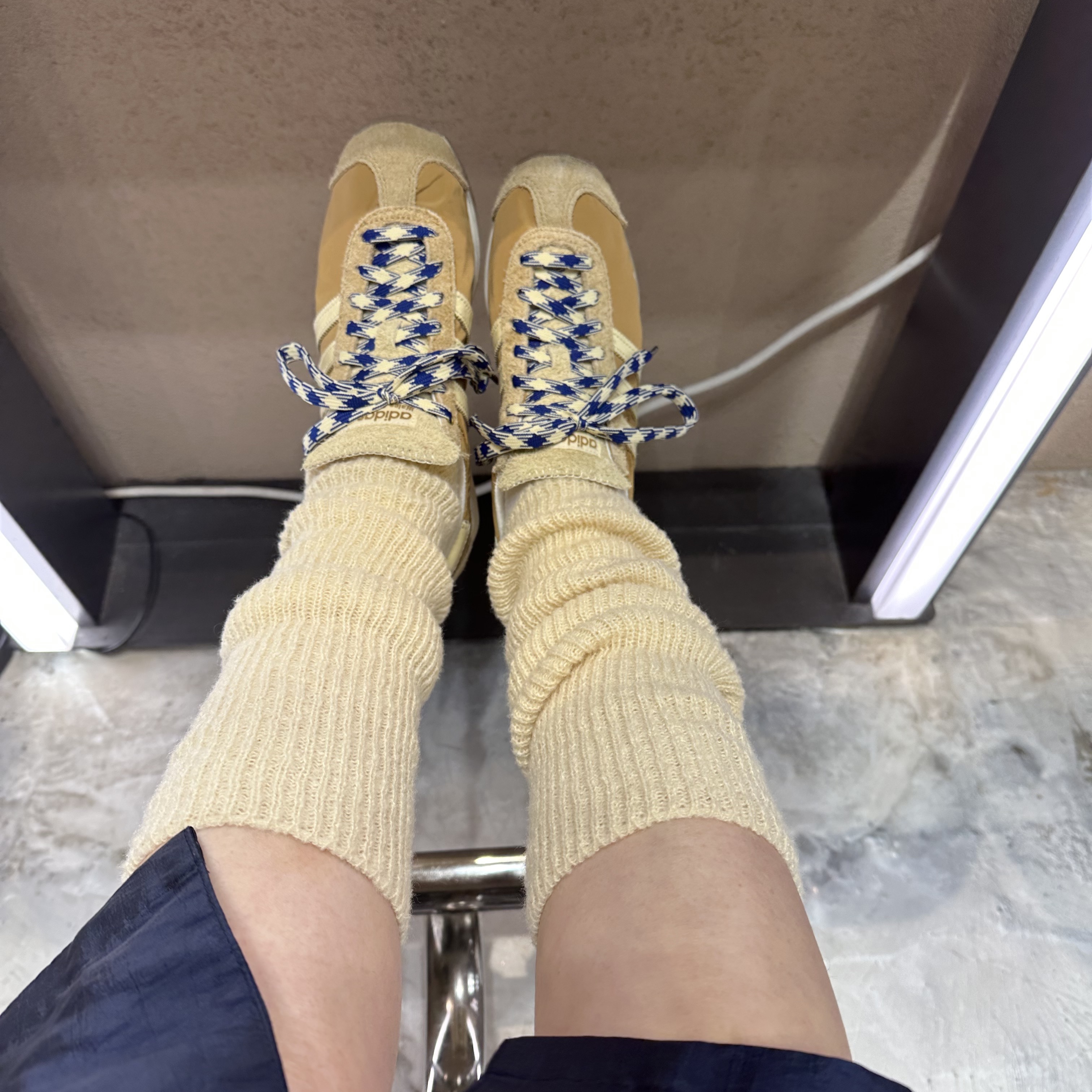 Adidas x Wales Bonner Country Mesa 착용 스타일