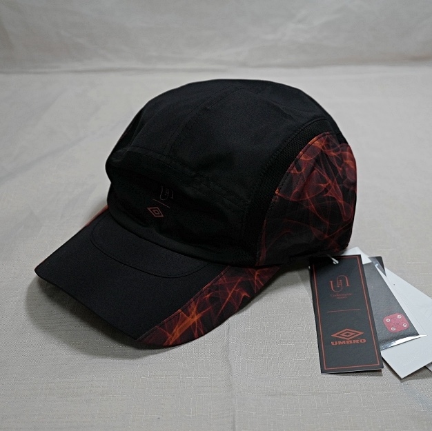 Undermycar x Umbro Curved Cap Black 착용 스타일