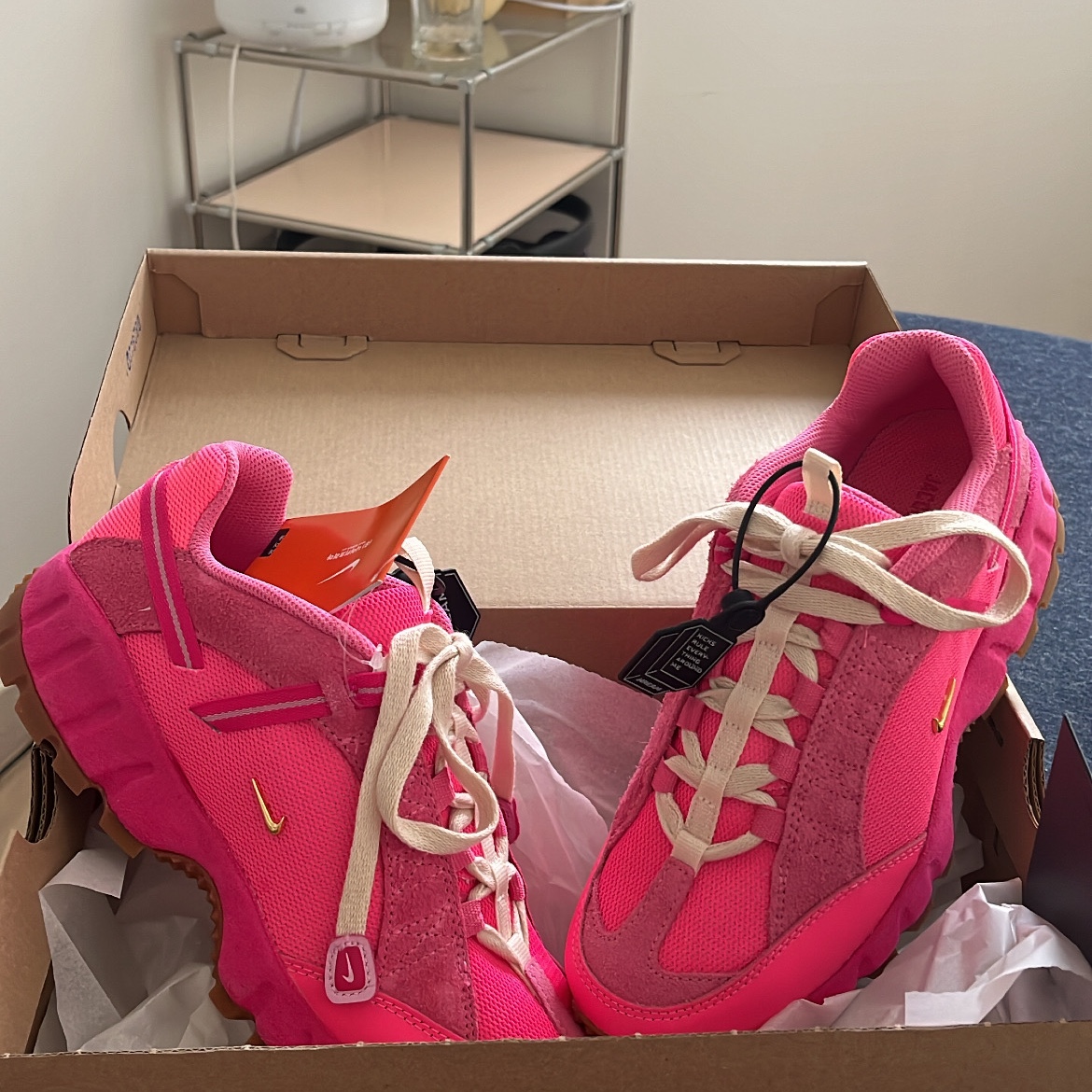 Nike x Jacquemus Air Humara LX Pink Flash 착용 스타일
