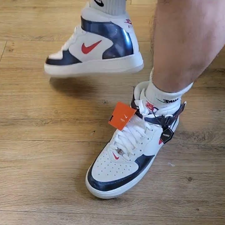 Nike Air Force 1 Mid QS University Red and Midnight Navy 착용 스타일