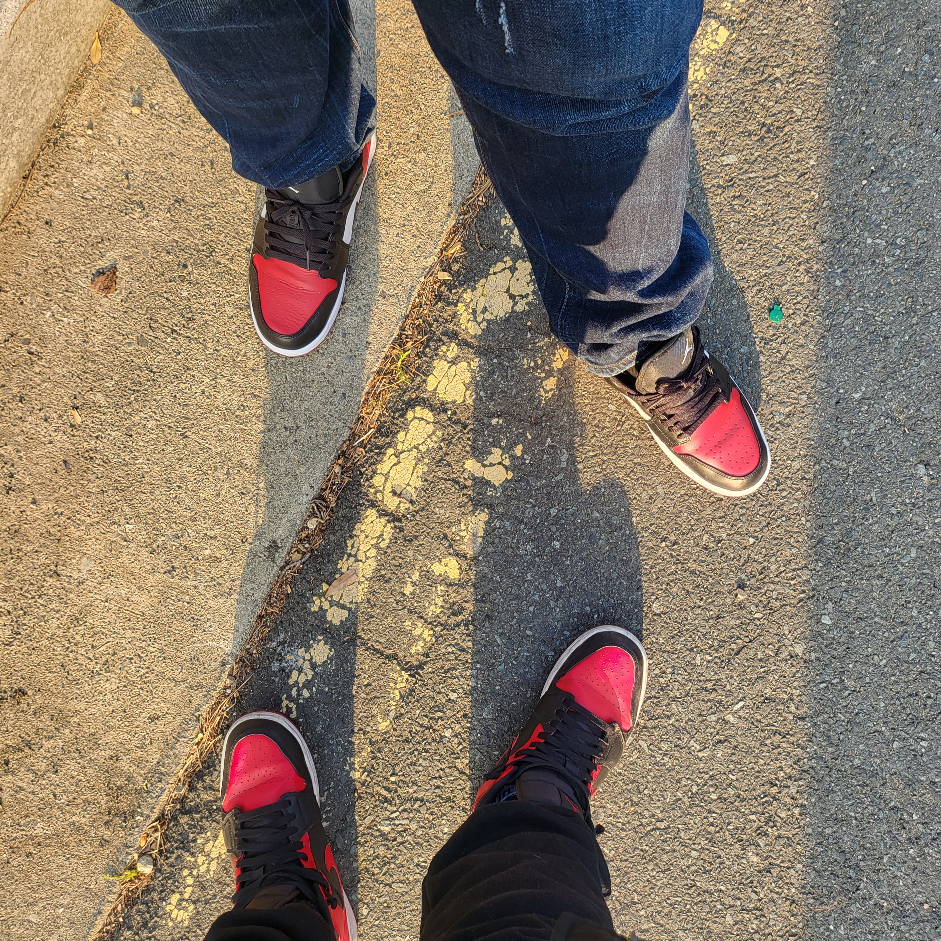 Jordan 1 Low Bred Toe, Jordan 1 Mid Bred Banned 2020 착용 스타일 - 2