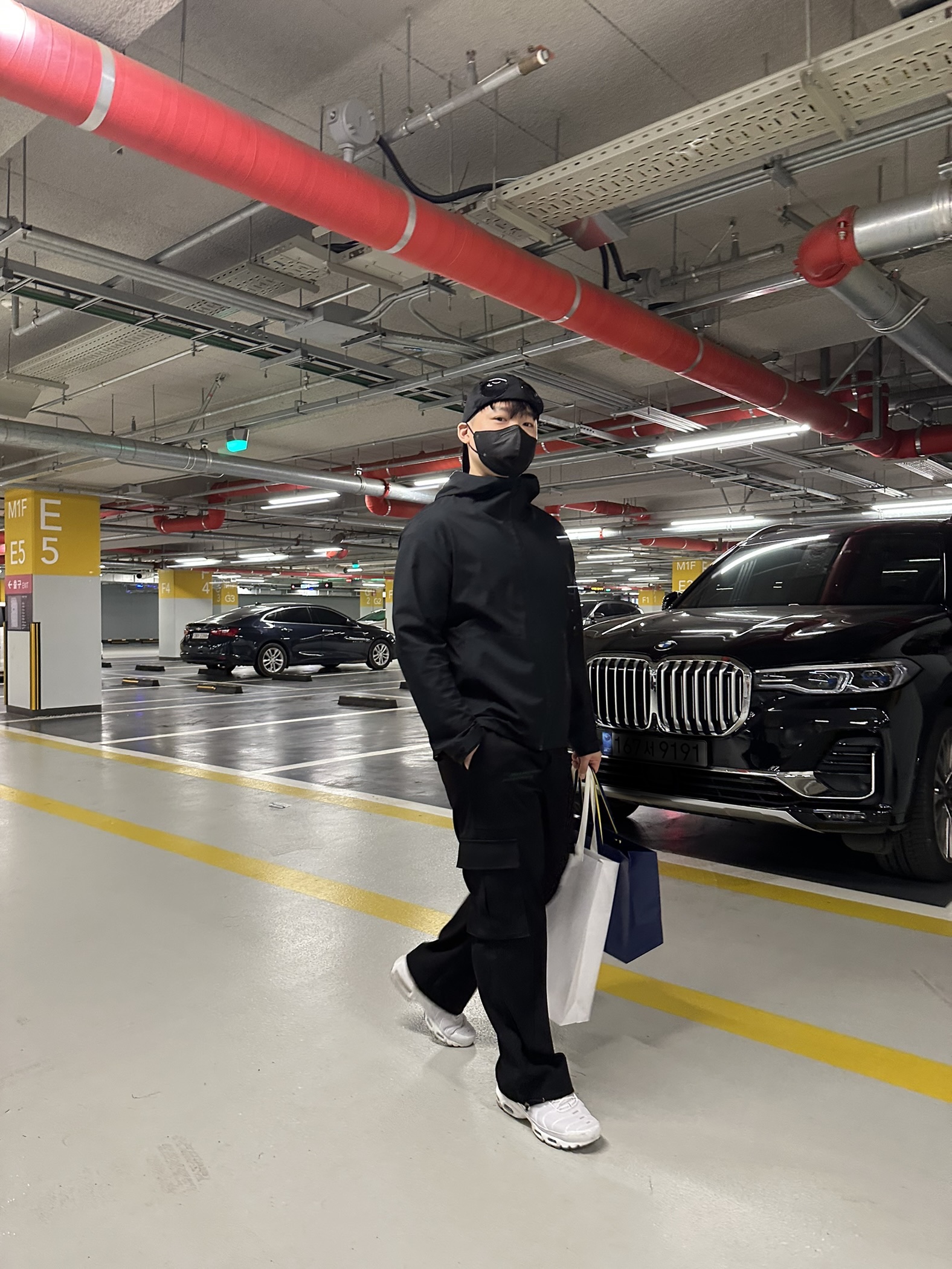 C.P. Company Gabardine Goggle Cap Black - 22SS, Nike Air Max Plus White 착용 스타일 - 1