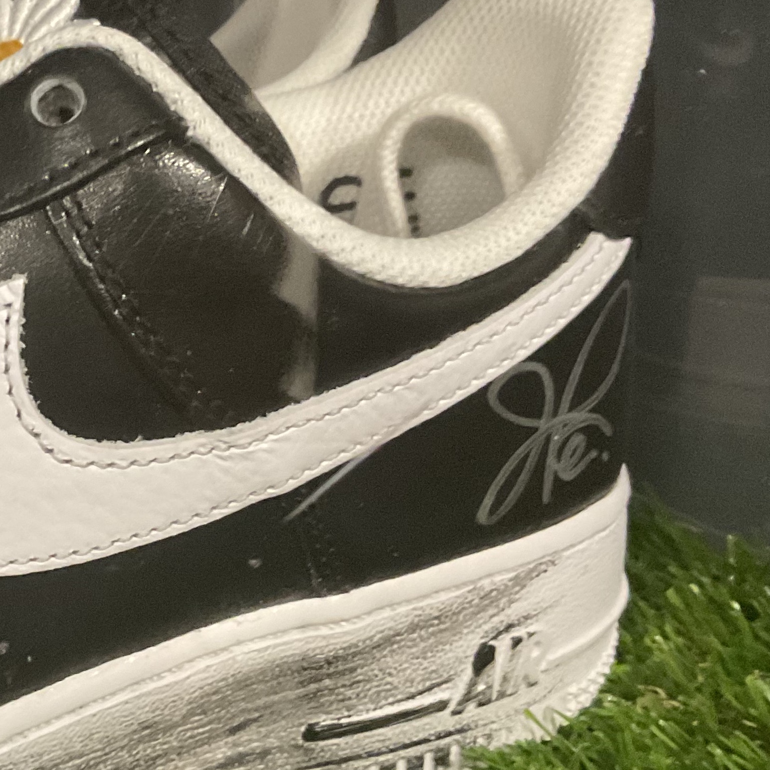 Nike x Peaceminusone Air Force 1 Low Para-Noise 착용 스타일
