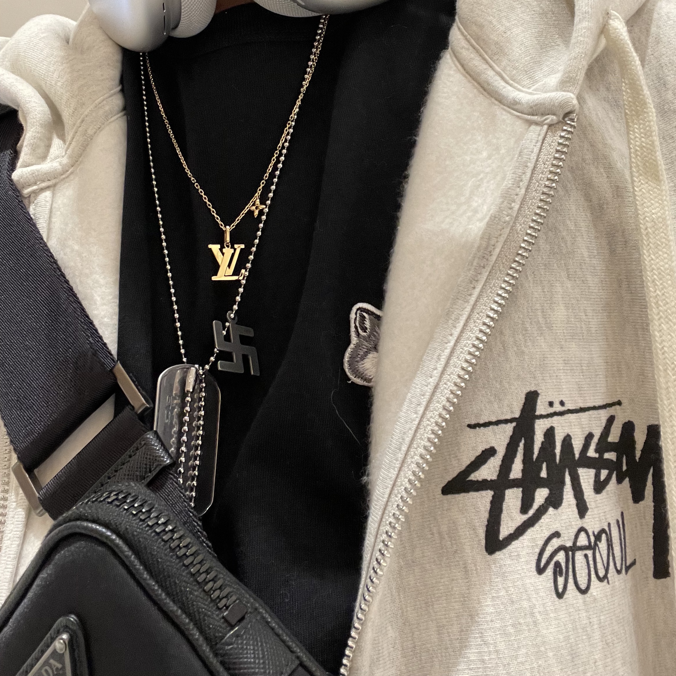 Stussy Stock Seoul Zip Hood Ash Heather 2022, Apple AirPods Max Lightning Silver (Korean Ver.) 착용 스타일