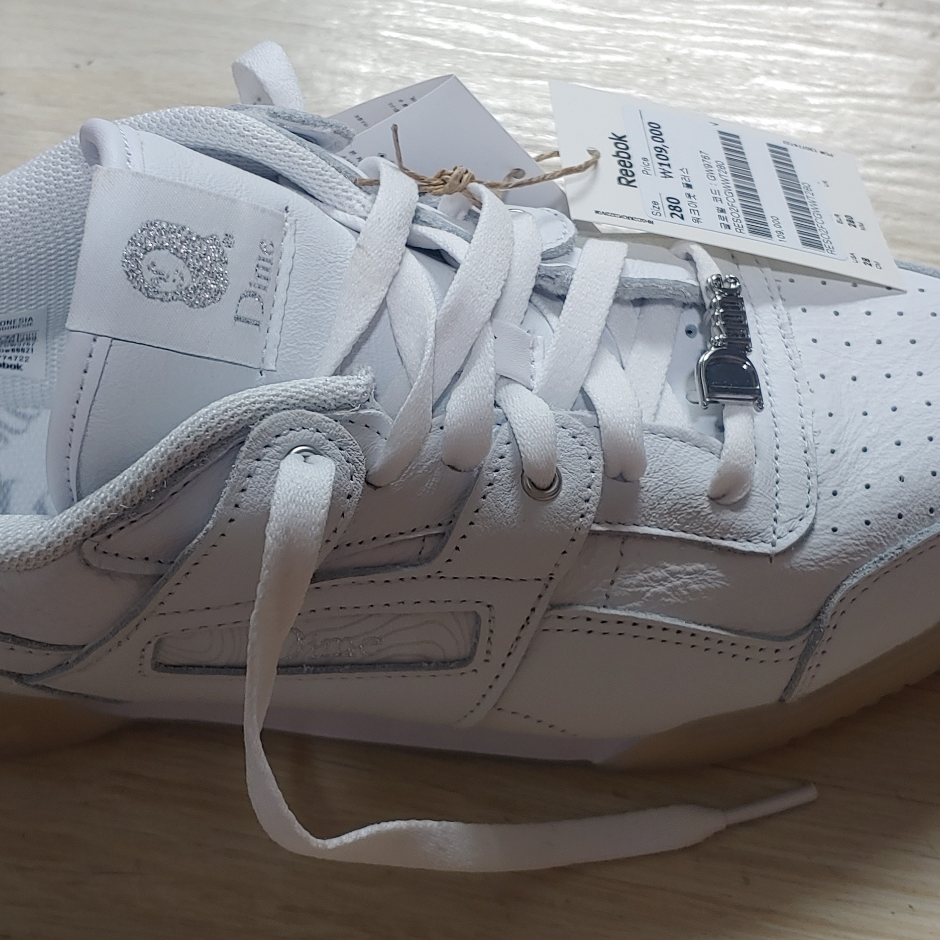 Reebok x Dime Workout Plus Cloud White 착용 스타일 - 2