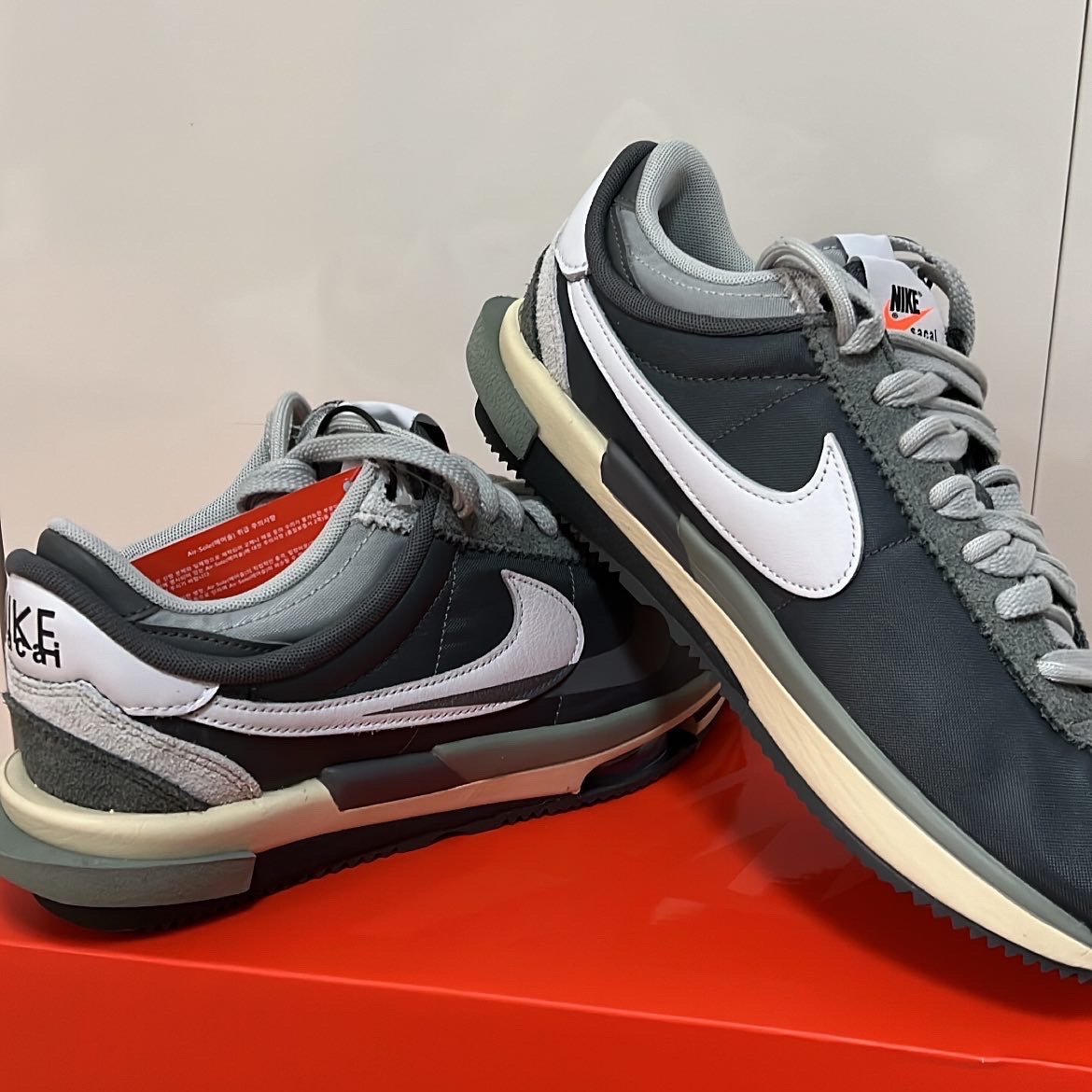 Nike x Sacai Zoom Cortez SP Iron Grey 착용 스타일