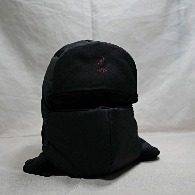 Undermycar x Umbro Mask Earflap Cap Black 착용 스타일