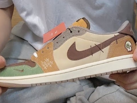Jordan 1 x Zion Williamson Retro Low OG Flax and Oil Green 착용 스타일
