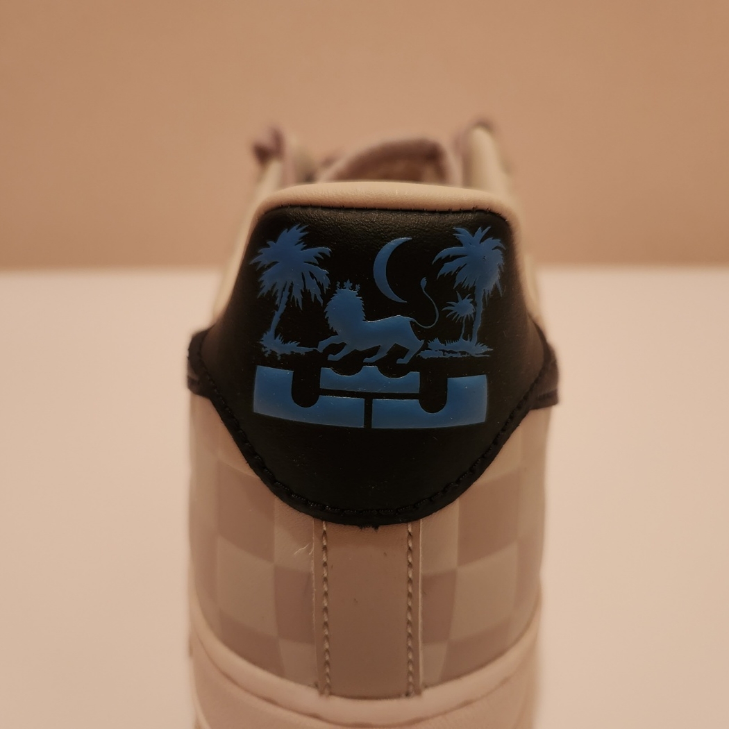 Nike Air Force 1 '07 QS LBJ 착용 스타일 - 3