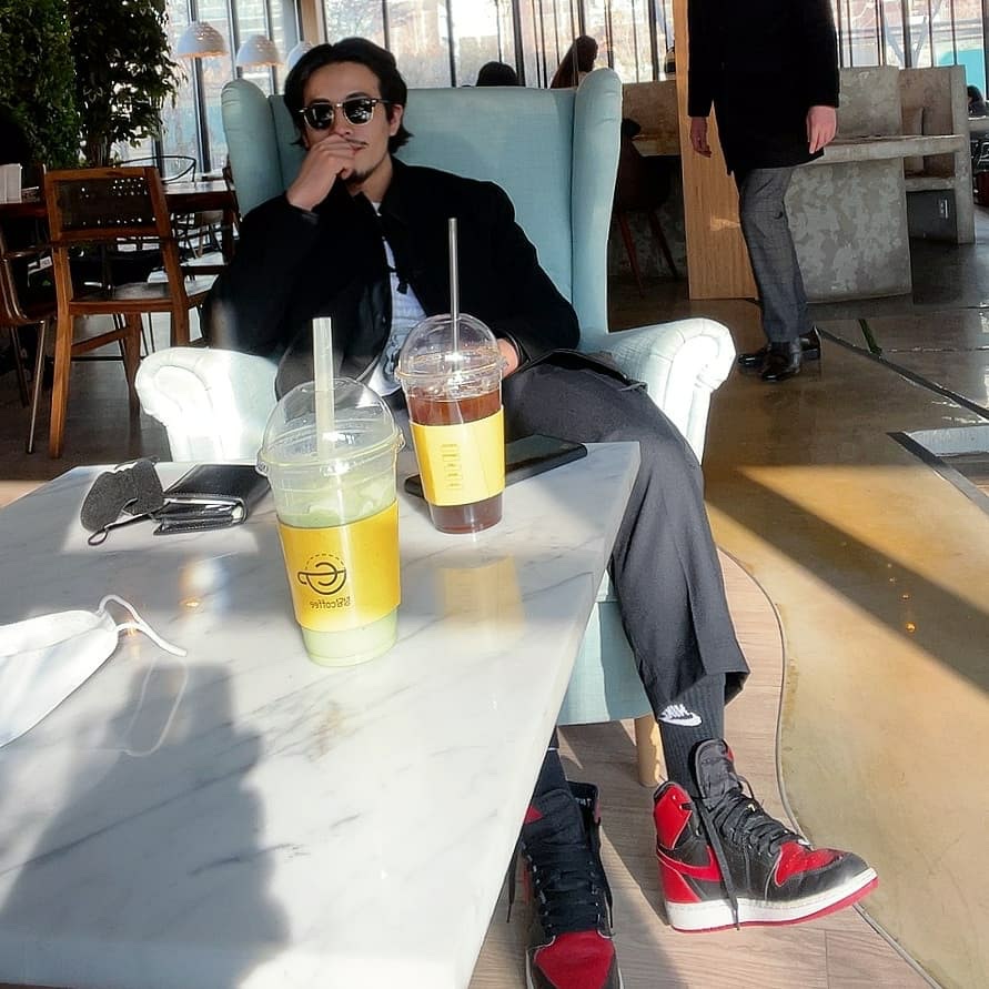 Stussy x Rick Owens 40 WT T-Shirt, Jordan 1 Retro High OG Bred Banned 2016 착용 스타일