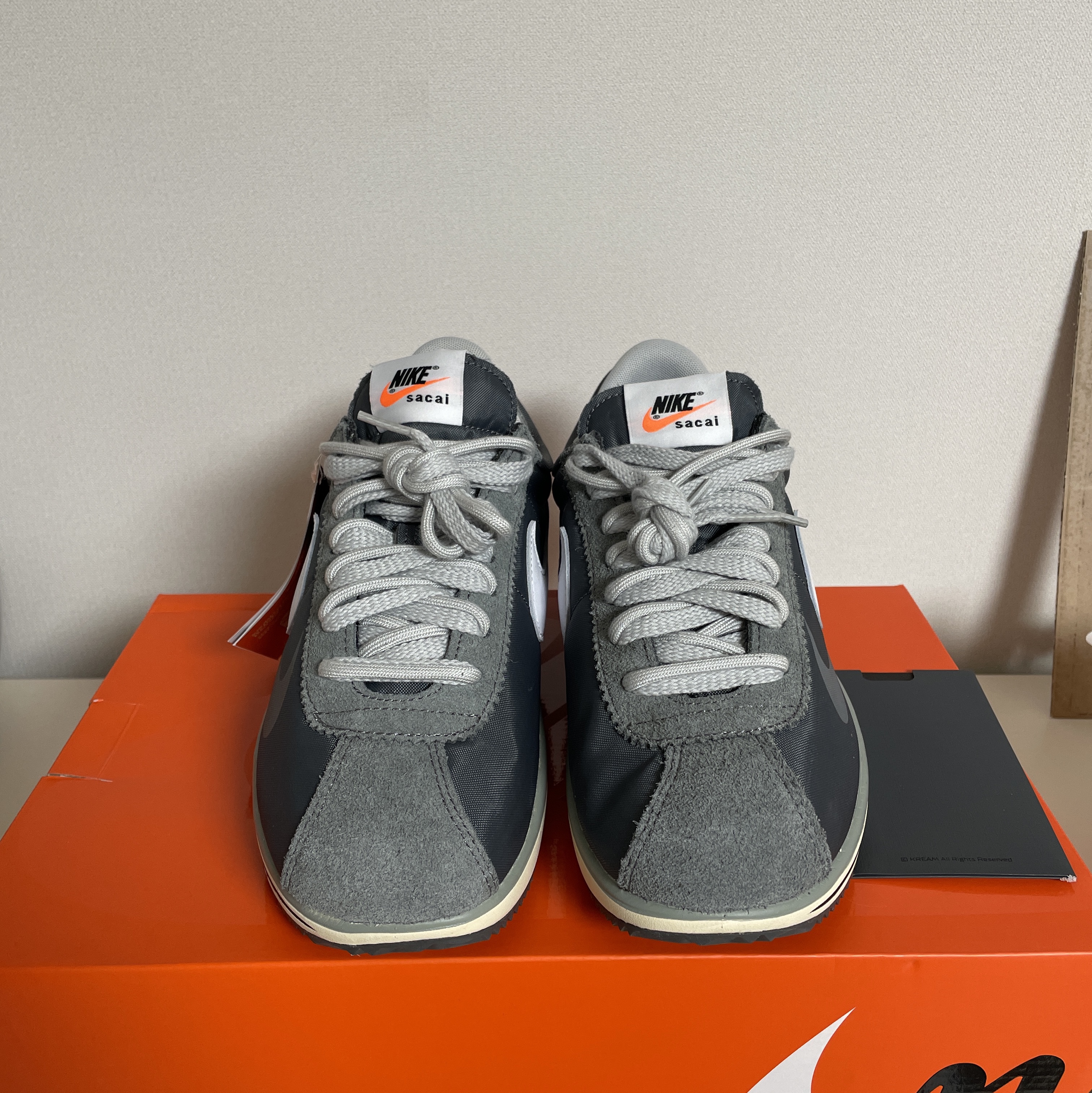 Nike x Sacai Zoom Cortez SP Iron Grey 착용 스타일 - 2