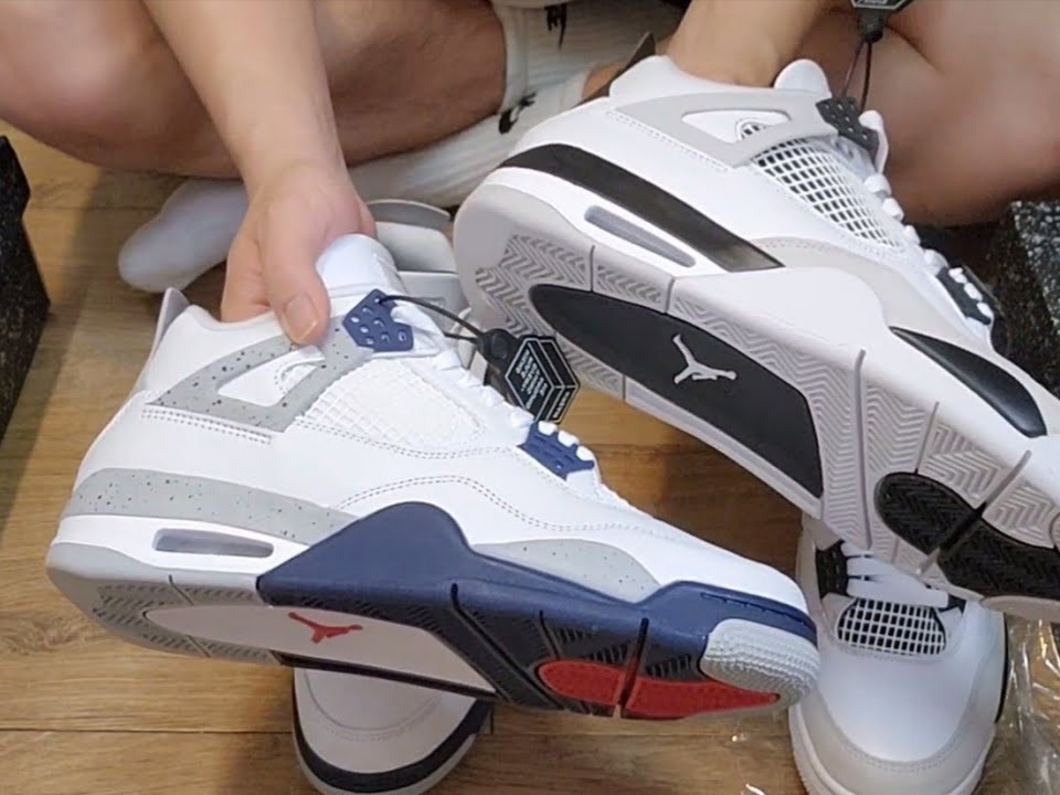Jordan 4 Retro White and Black, Jordan 4 Retro Midnight Navy 착용 스타일