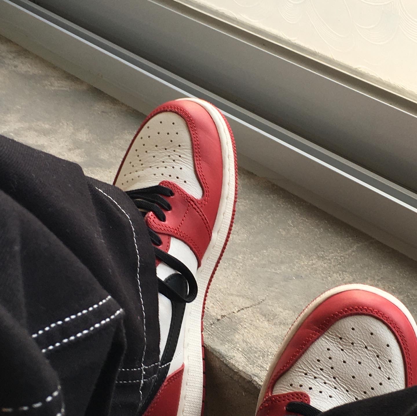 Jordan 1 Retro High OG Chicago 2022, (GS) Jordan 1 Retro High OG Chicago 2022 착용 스타일 - 5