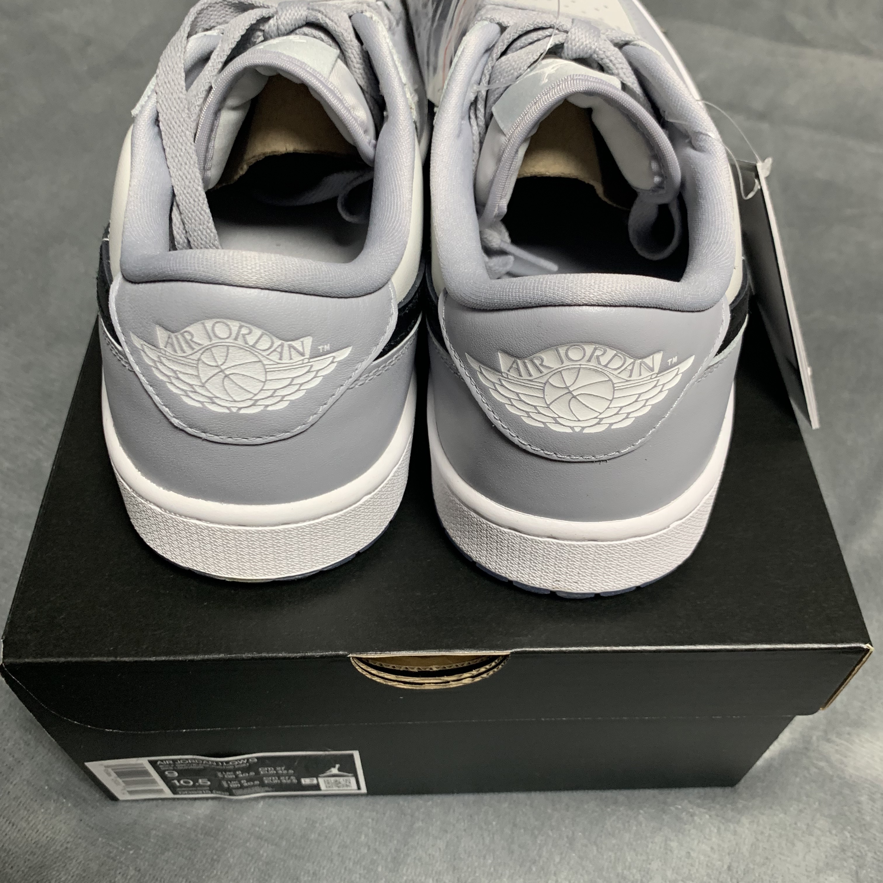 Jordan 1 Low Golf Wolf Grey 착용 스타일 - 3