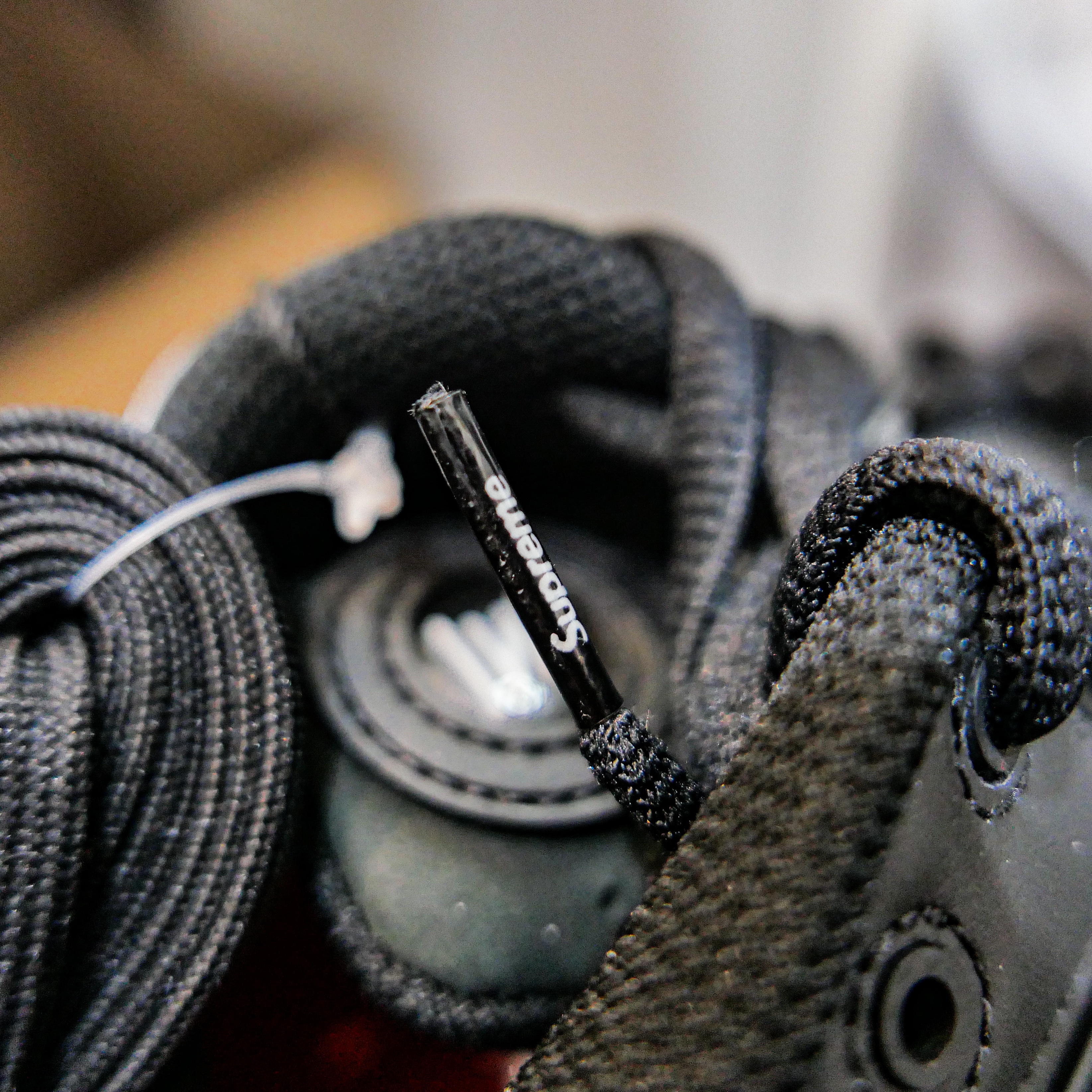 Nike x Supreme Shox Ride 2 SP Black 착용 스타일 - 2