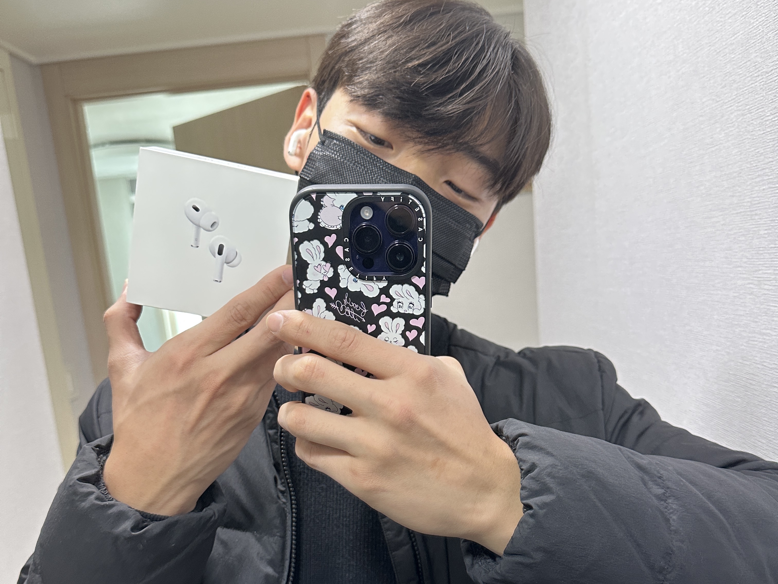 Apple AirPods Pro 2nd Gen (Korean Ver.) 착용 스타일 - 1