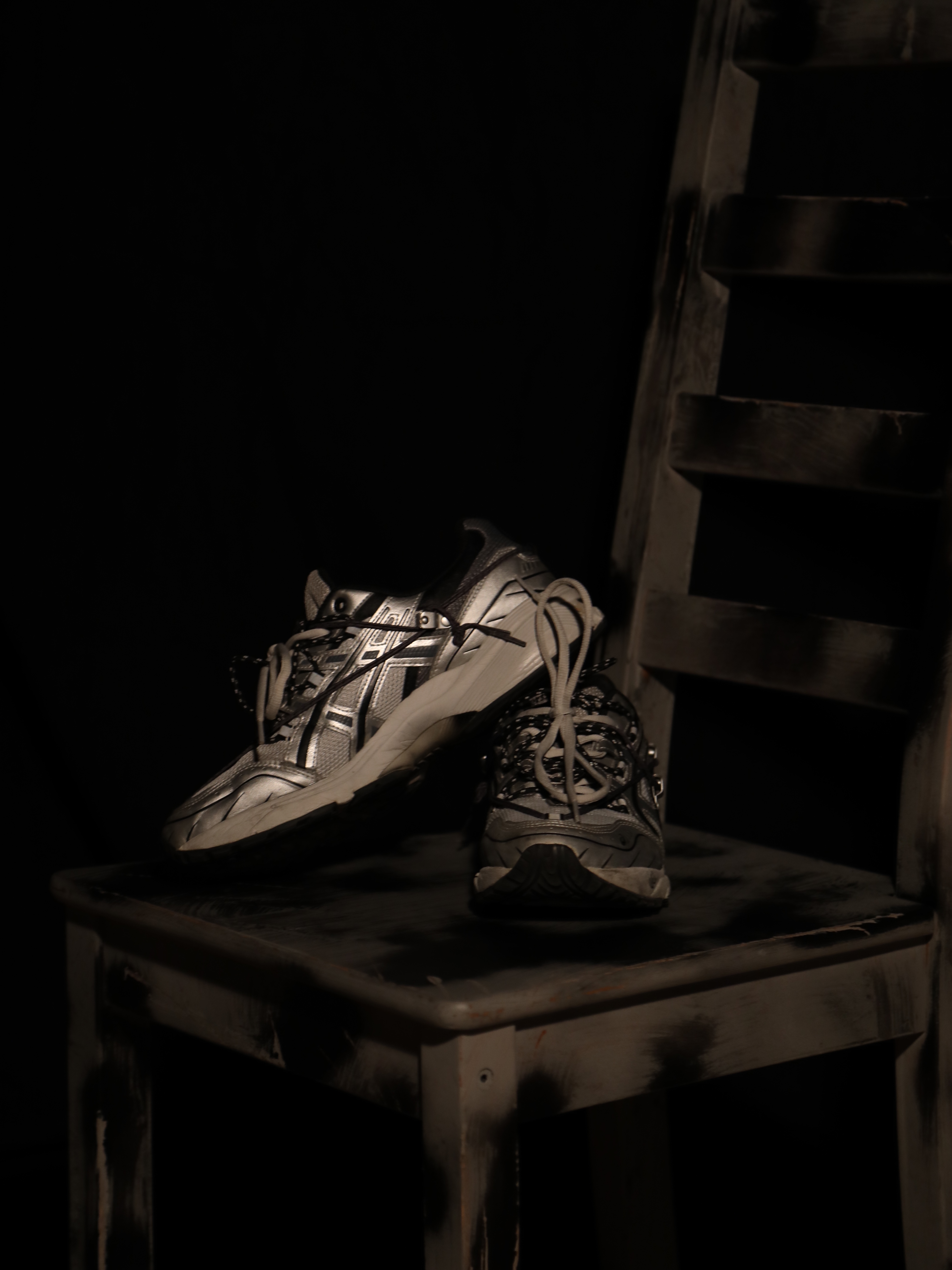 Asics x Andersson Bell Gel-1090 Glacier Grey Silver 착용 스타일 - 1