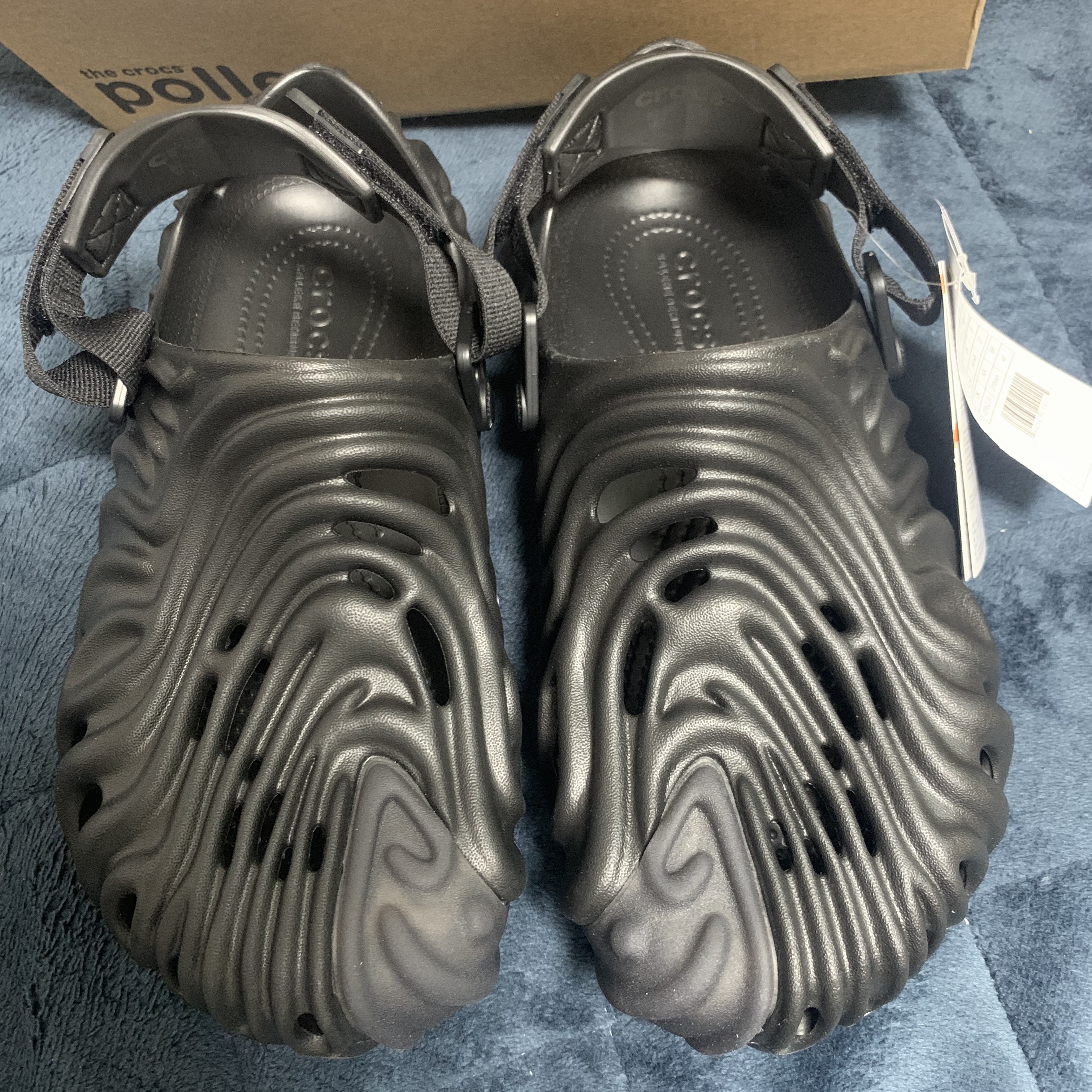 Crocs x Salehe Bembury Pollex Clog Sasquatch 착용 스타일 - 1