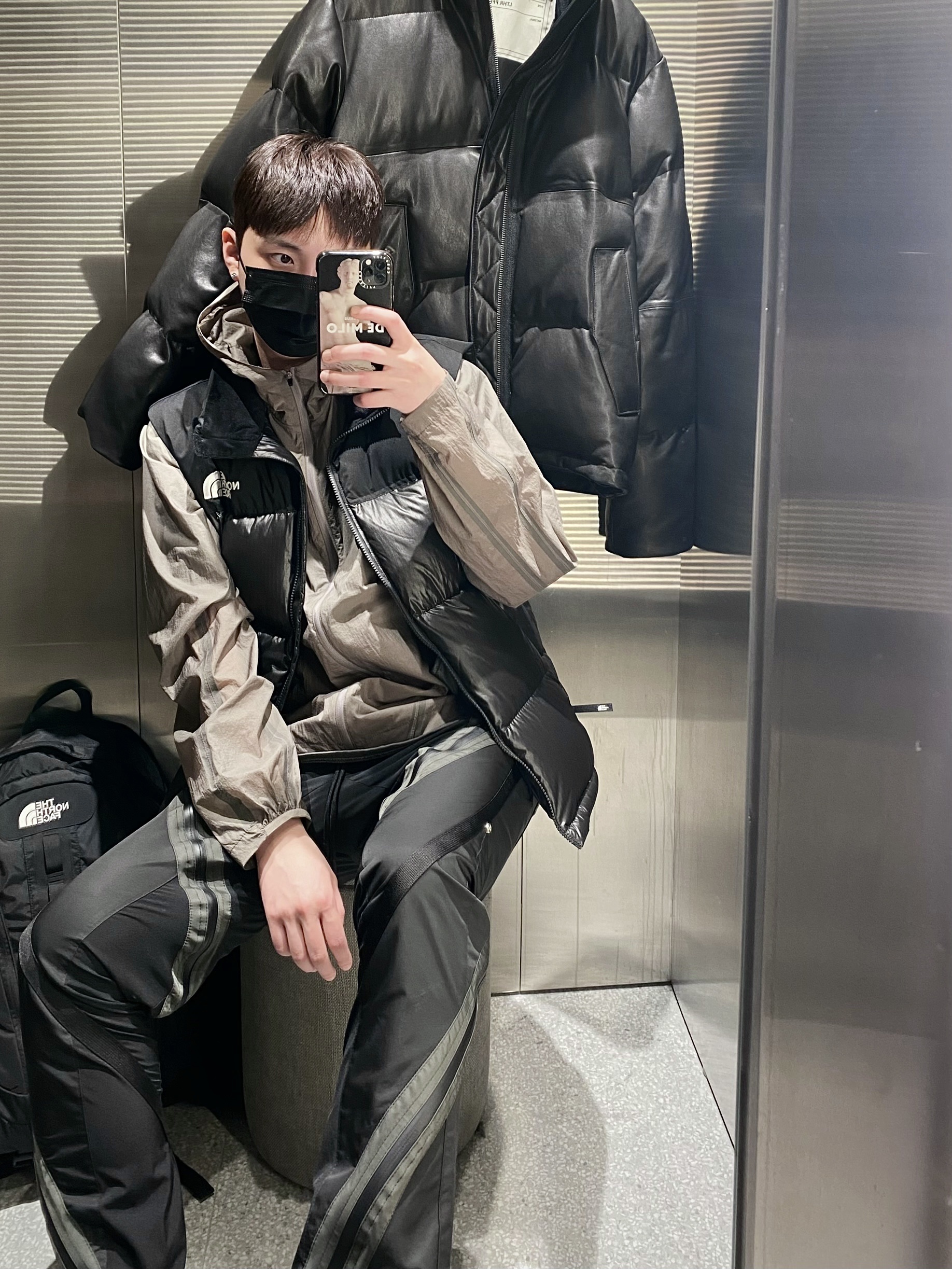 Sansan Gear Seam Sealing Jacket Mud Khaki - 22FW, The North Face White Label Novelty Nuptse Down Vest Black 착용 스타일