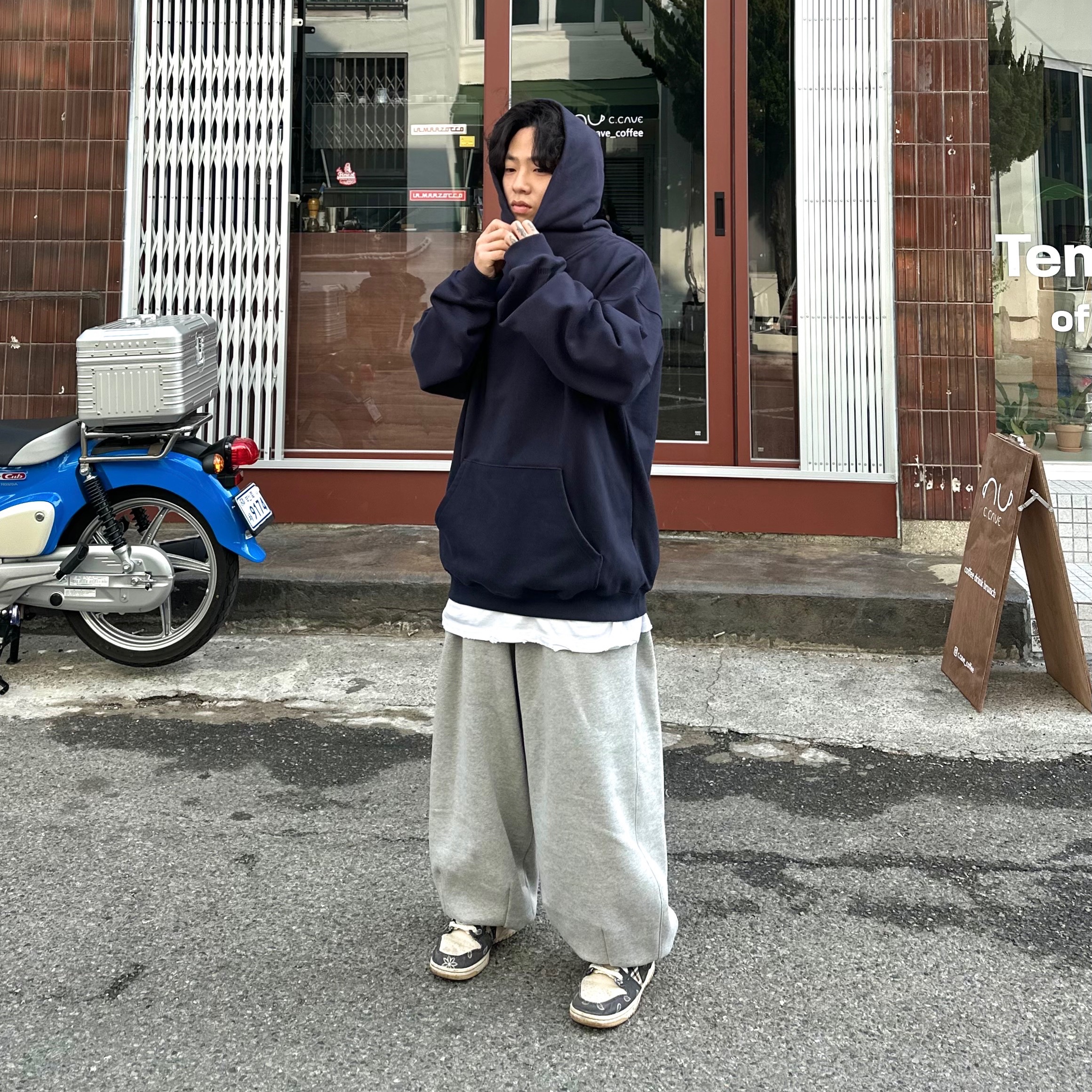 Nike x Travis Scott SB Dunk Low 착용 스타일 - 4