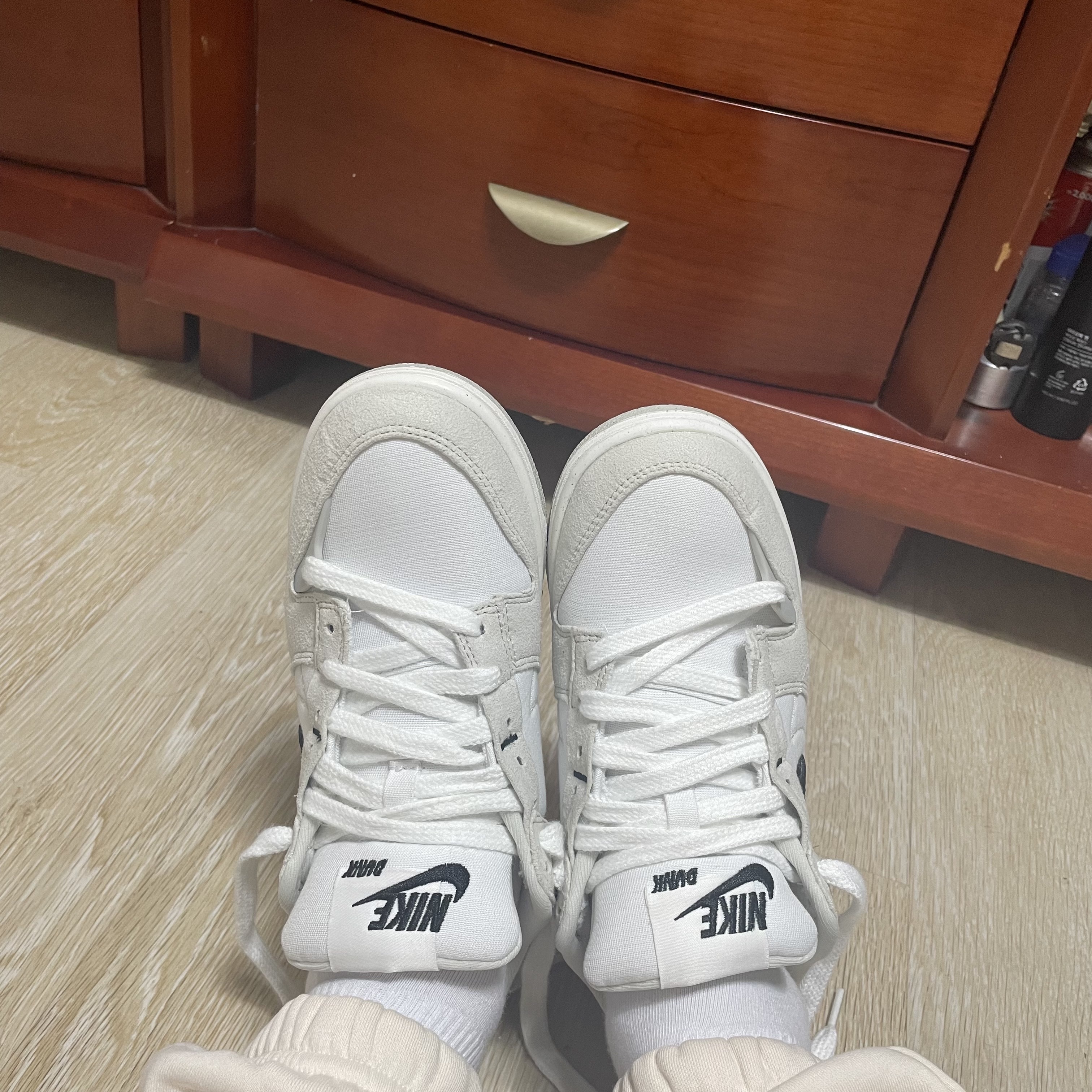 (W) Nike Dunk Low Disrupt 2 White Light Bone 착용 스타일 - 1