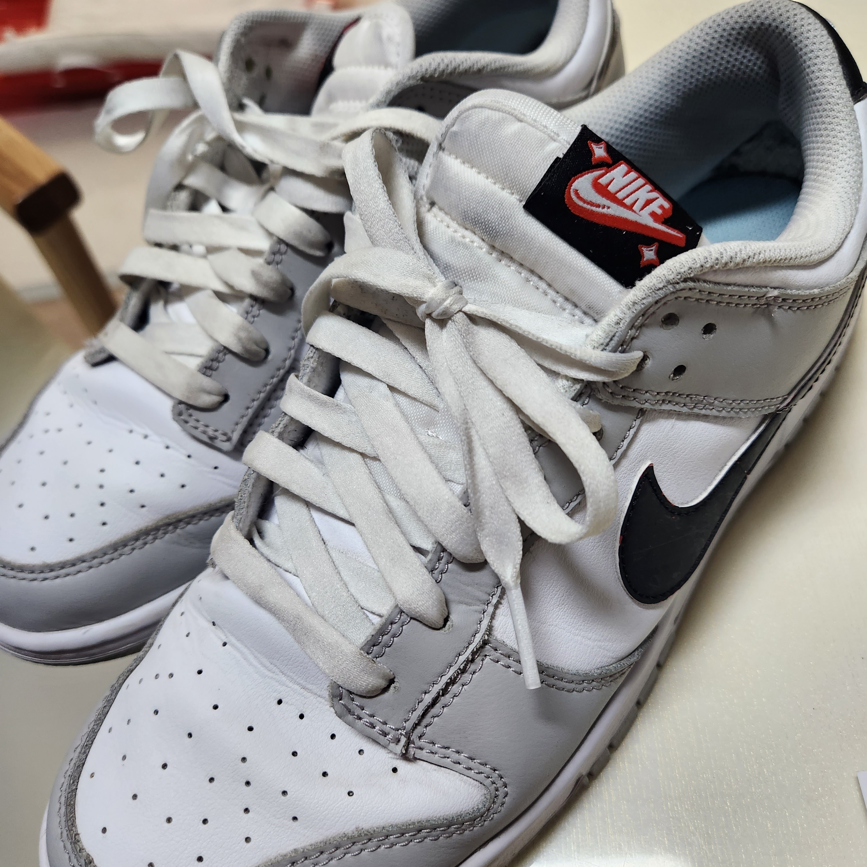 Nike Dunk Low Retro SE Jackpot Grey Fog 착용 스타일 - 2