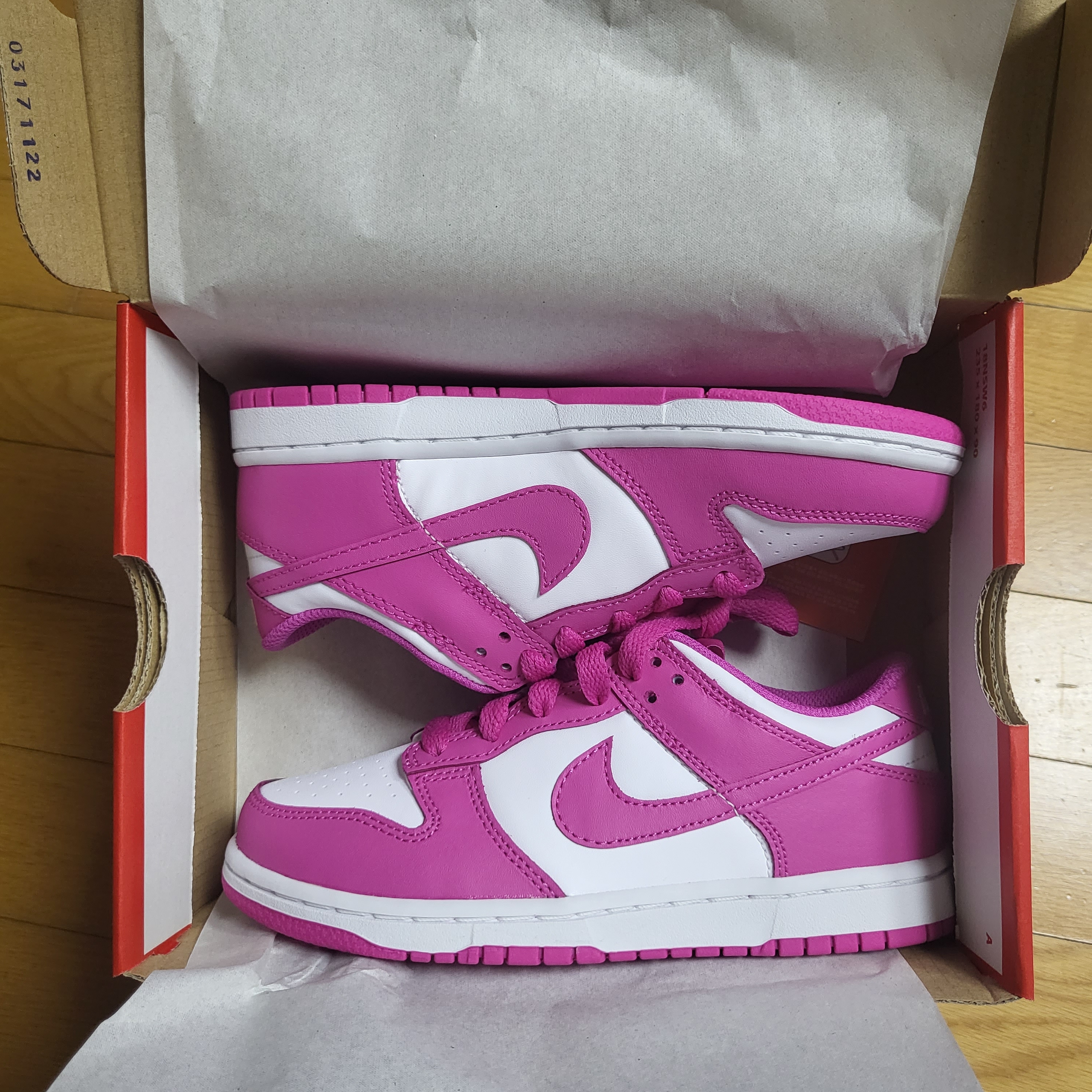 (PS) Nike Dunk Low White Active Fuchsia 착용 스타일