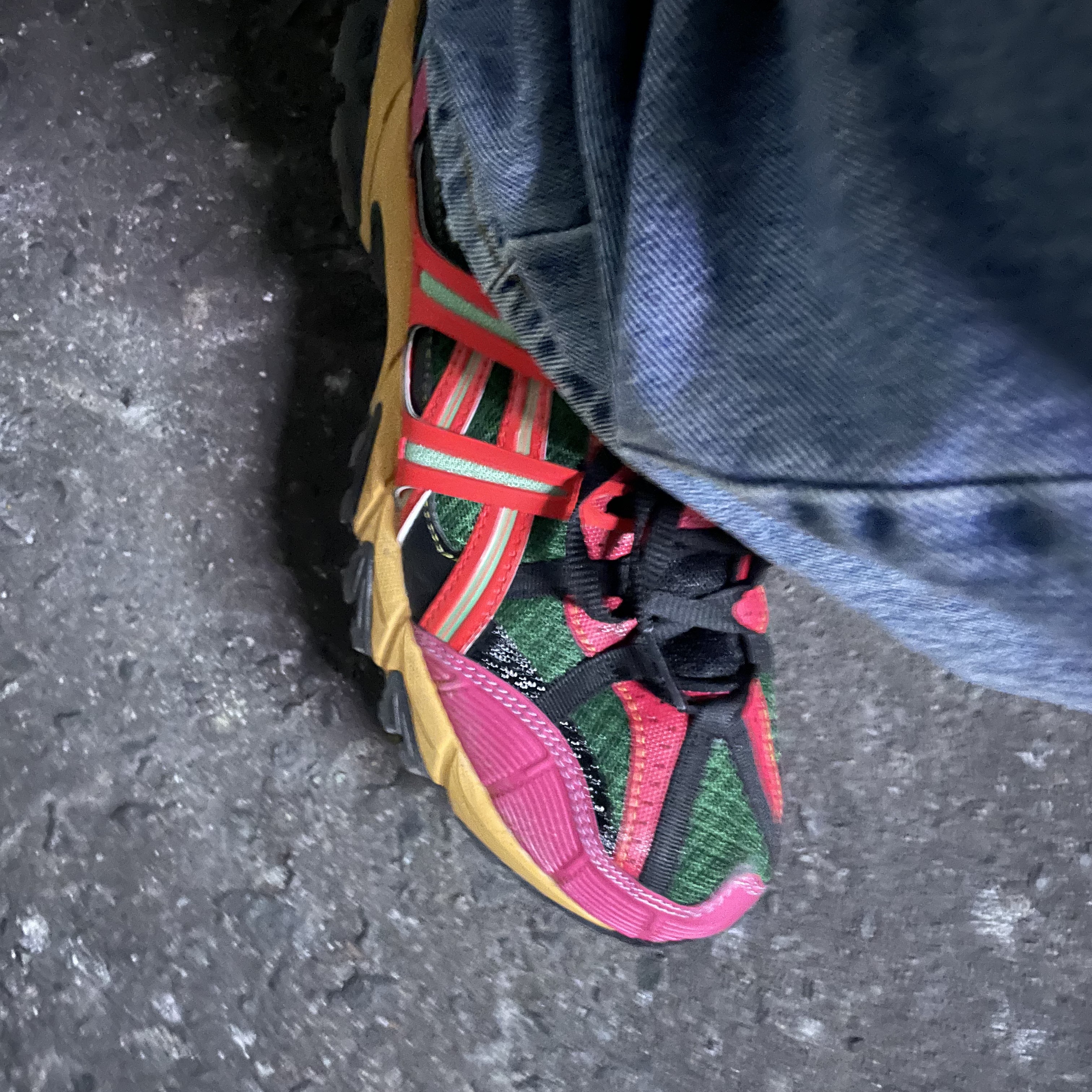 Asics x Andersson Bell Gel-Sonoma 15-50 Bright Rose Evergreen 착용 스타일