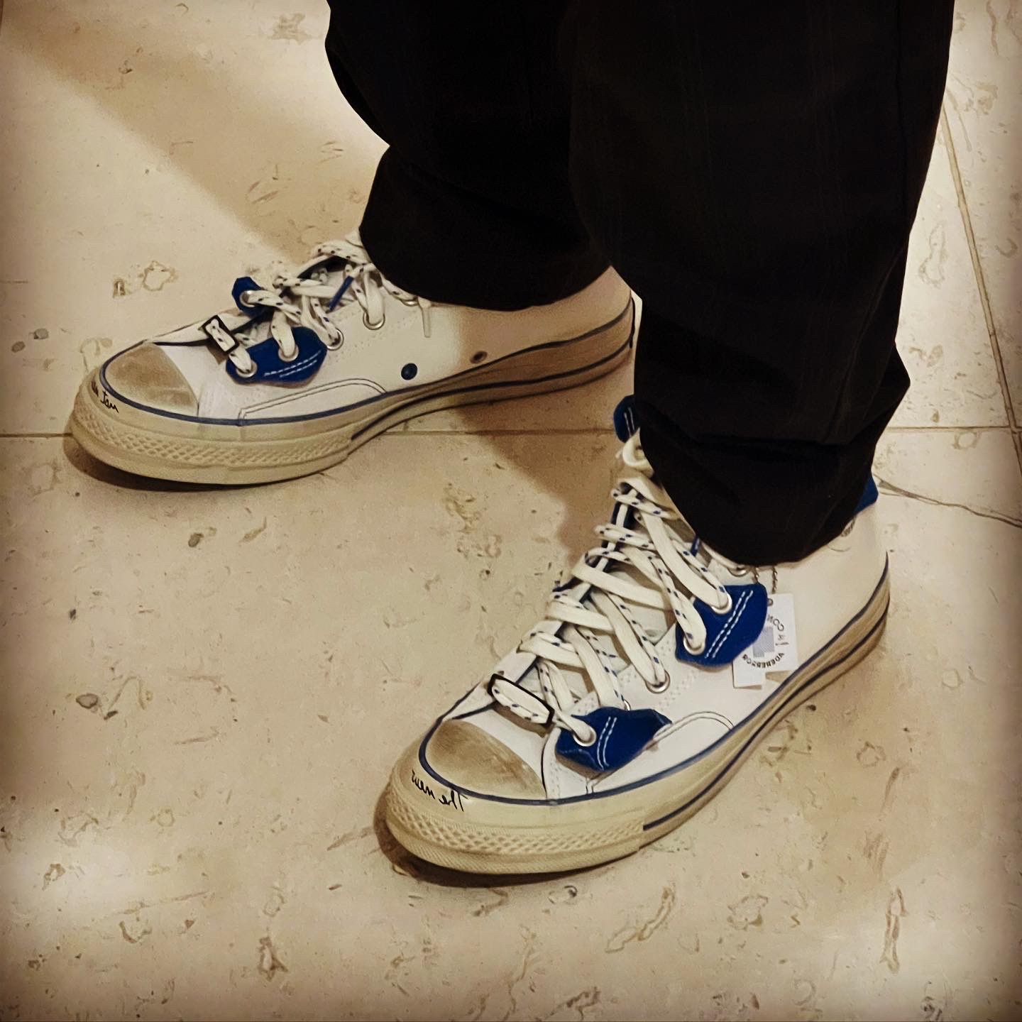 Converse x Ader Error Chuck 70 High White 착용 스타일 - 2