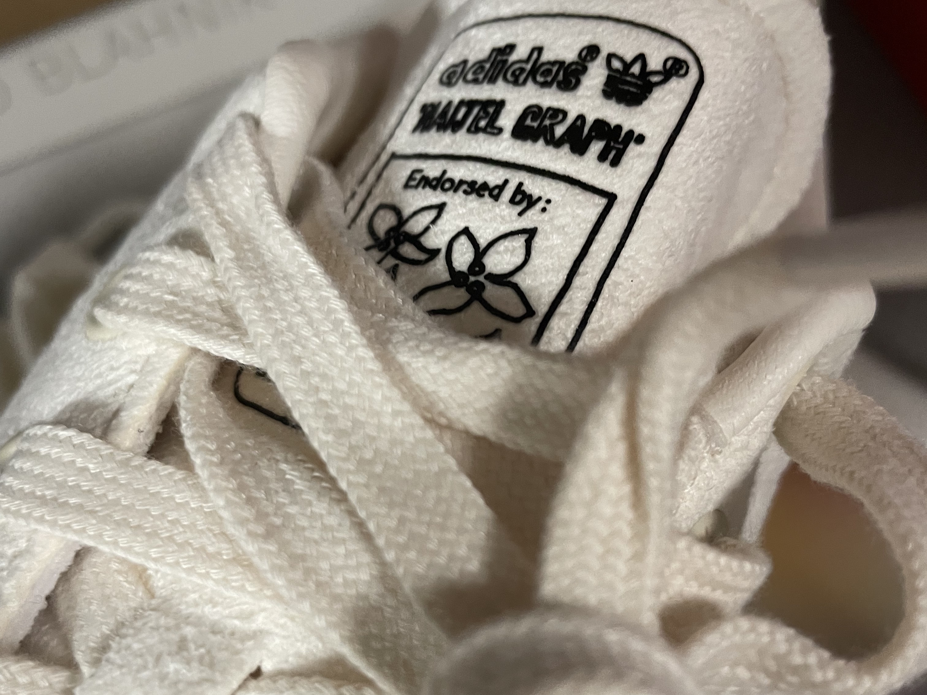 Adidas Stan Smith Chalk White Core Black 착용 스타일