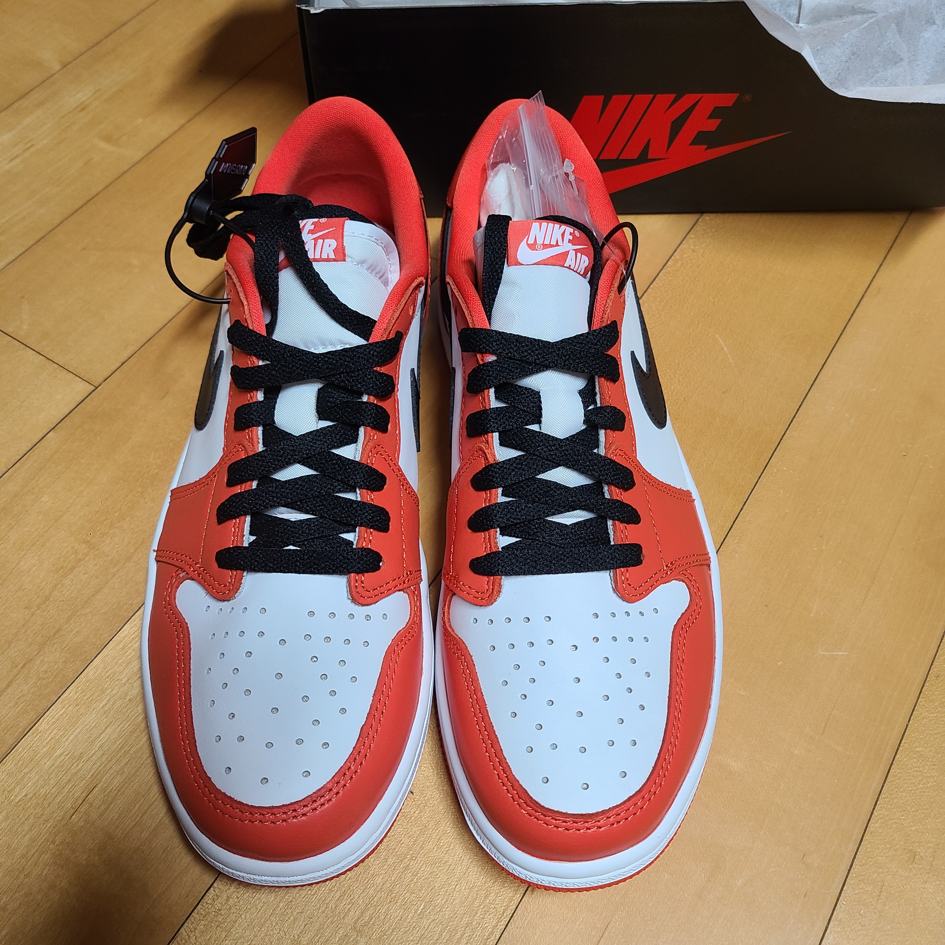 Jordan 1 Low OG Starfish 착용 스타일 - 2