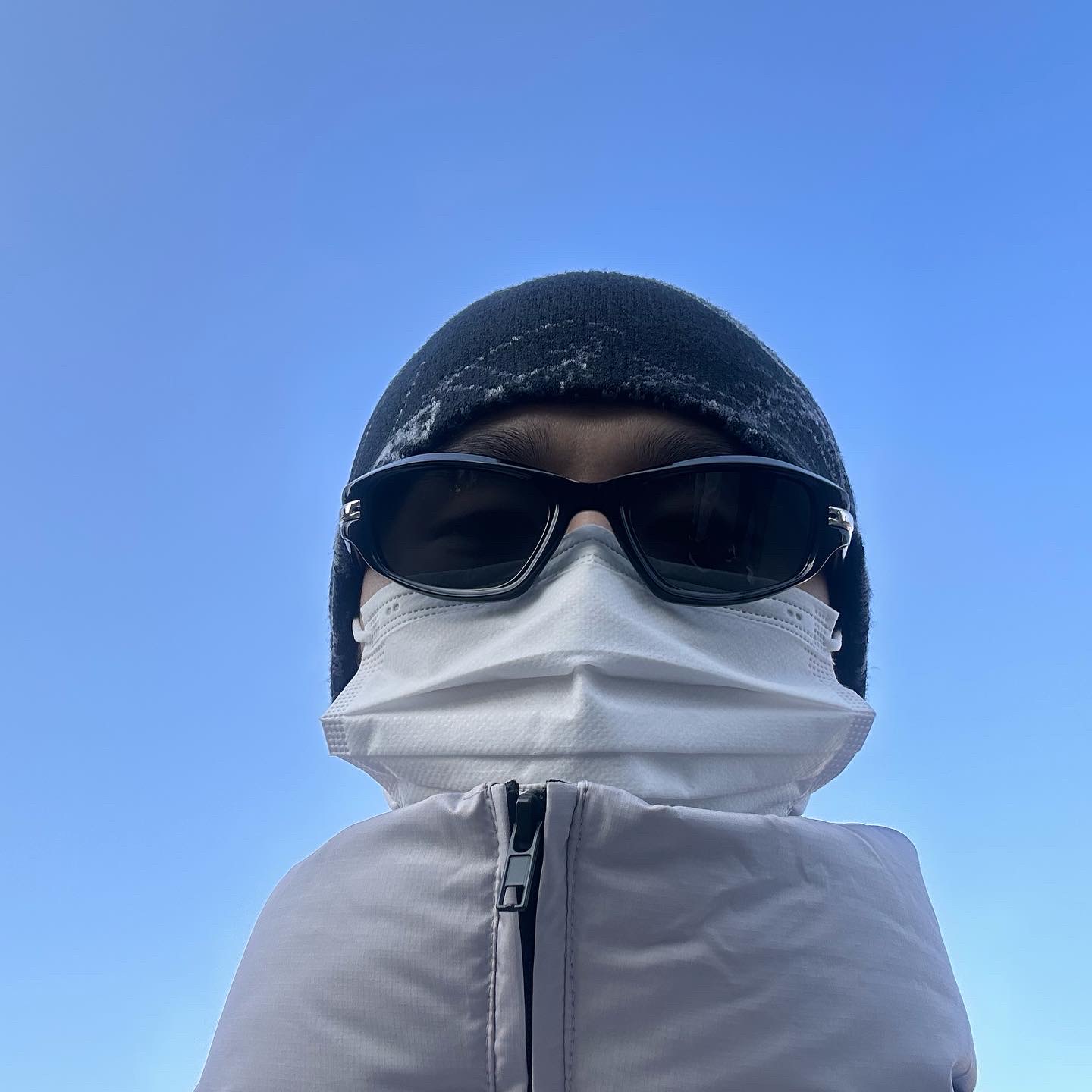 Yeezy Gap Engineered By Balenciaga Flame Cap Black 착용 스타일 - 3