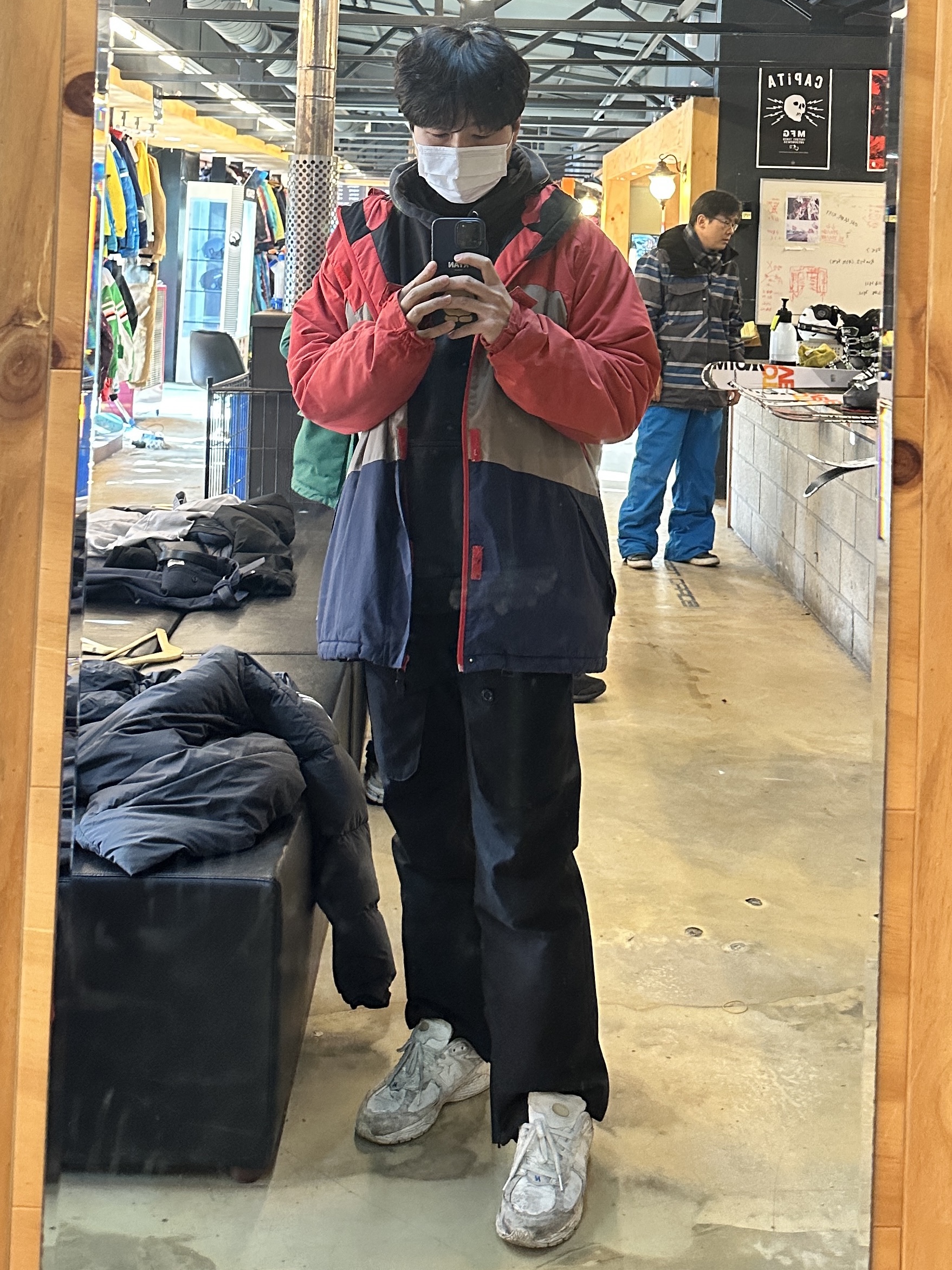 New Balance 2002R Protection Pack Sea Salt 착용 스타일