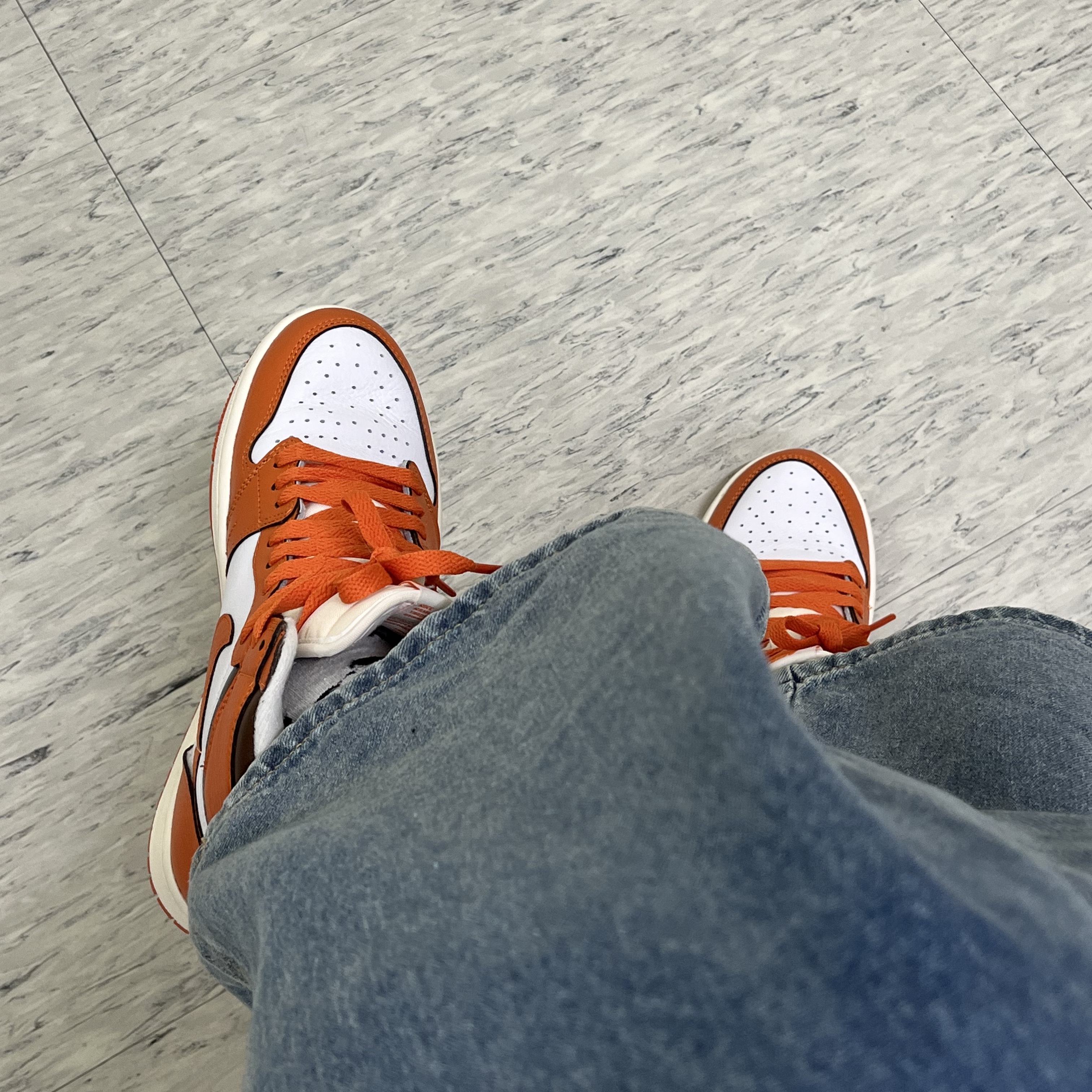 (W) Jordan 1 Retro High OG Starfish 착용 스타일 - 2