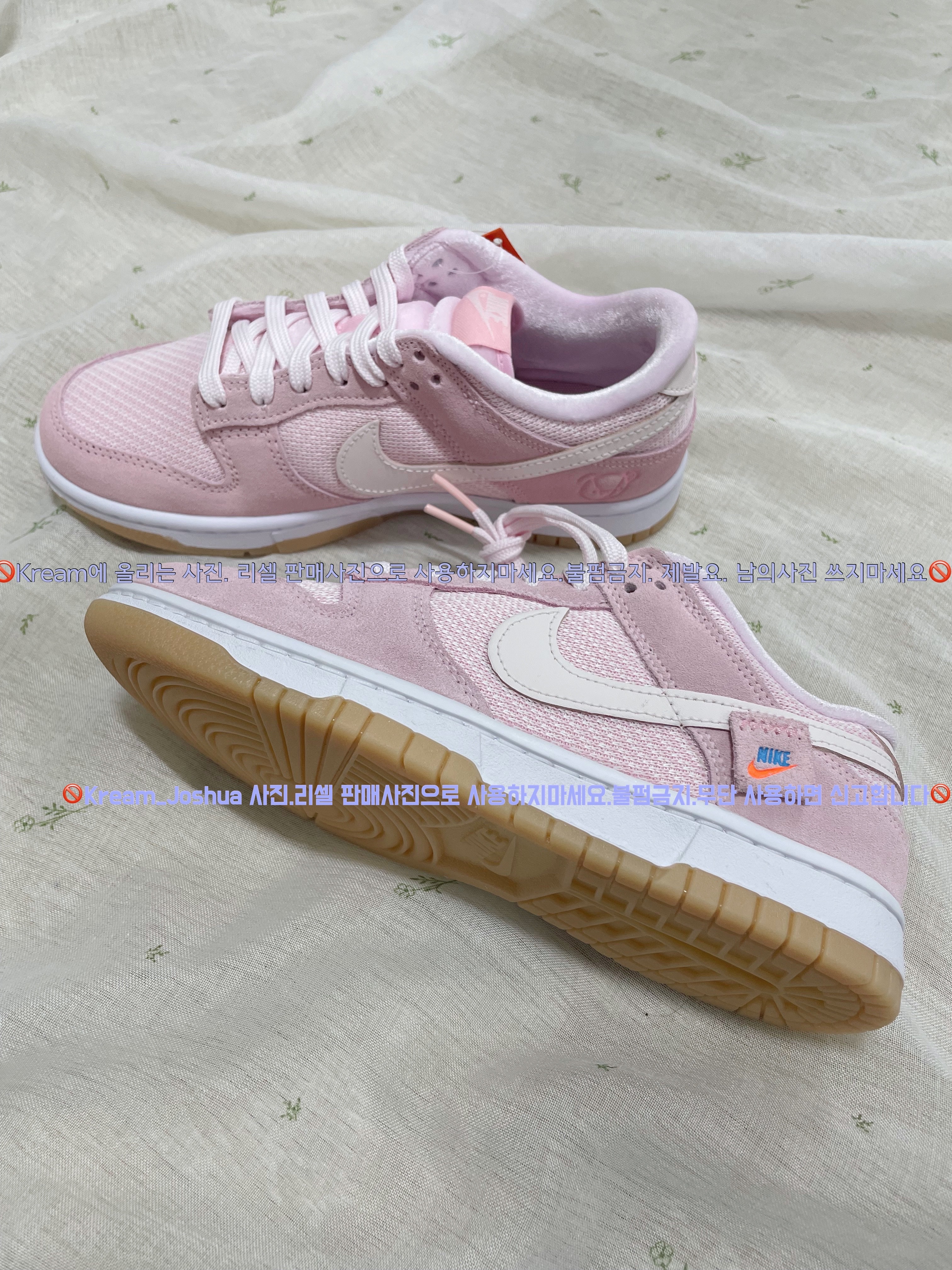 (W) Nike Dunk Low SE Light Soft Pink 착용 스타일 - 1