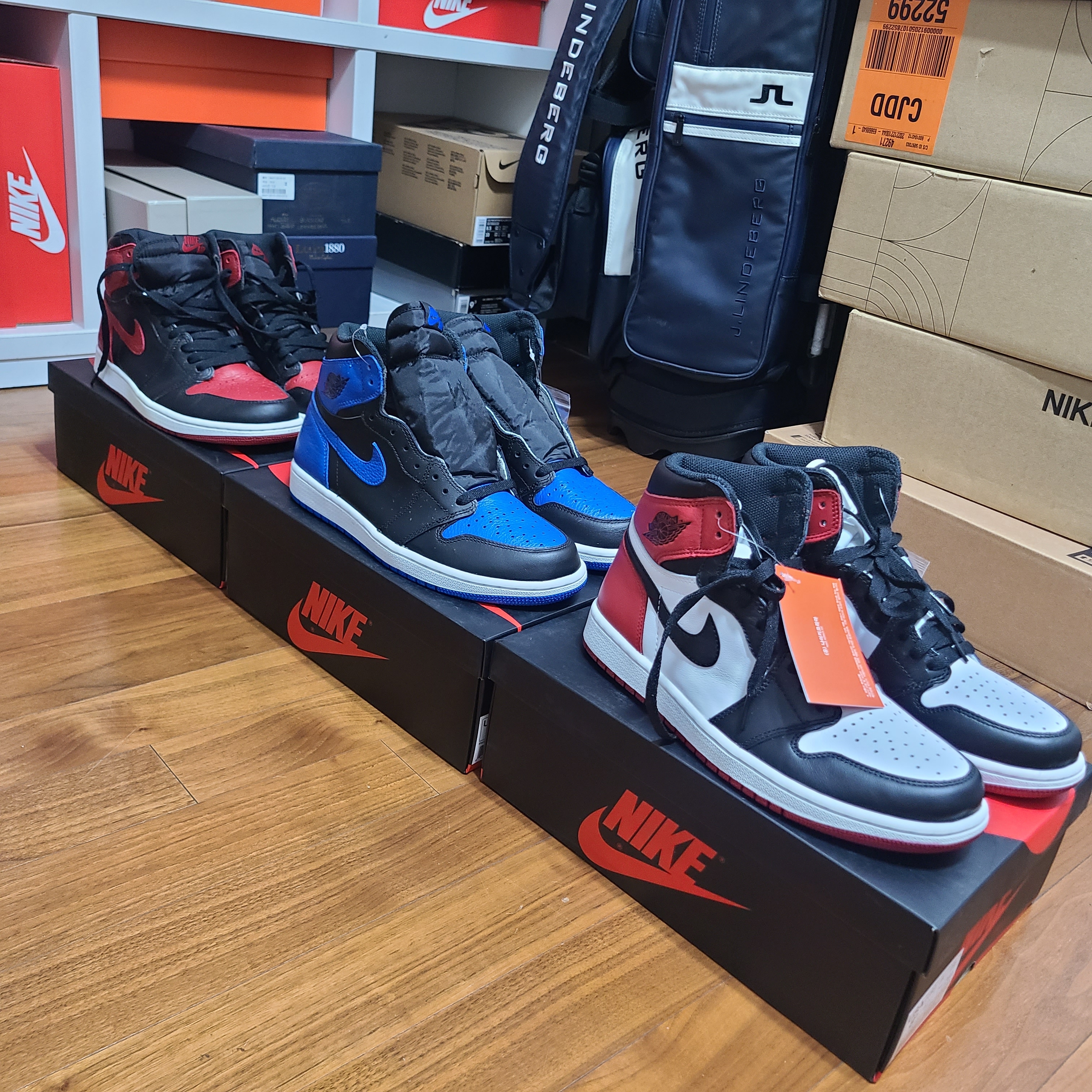 Jordan 1 Retro High OG Chicago 2022, Jordan 1 Retro High OG Bred Banned 2016 착용 스타일 - 4