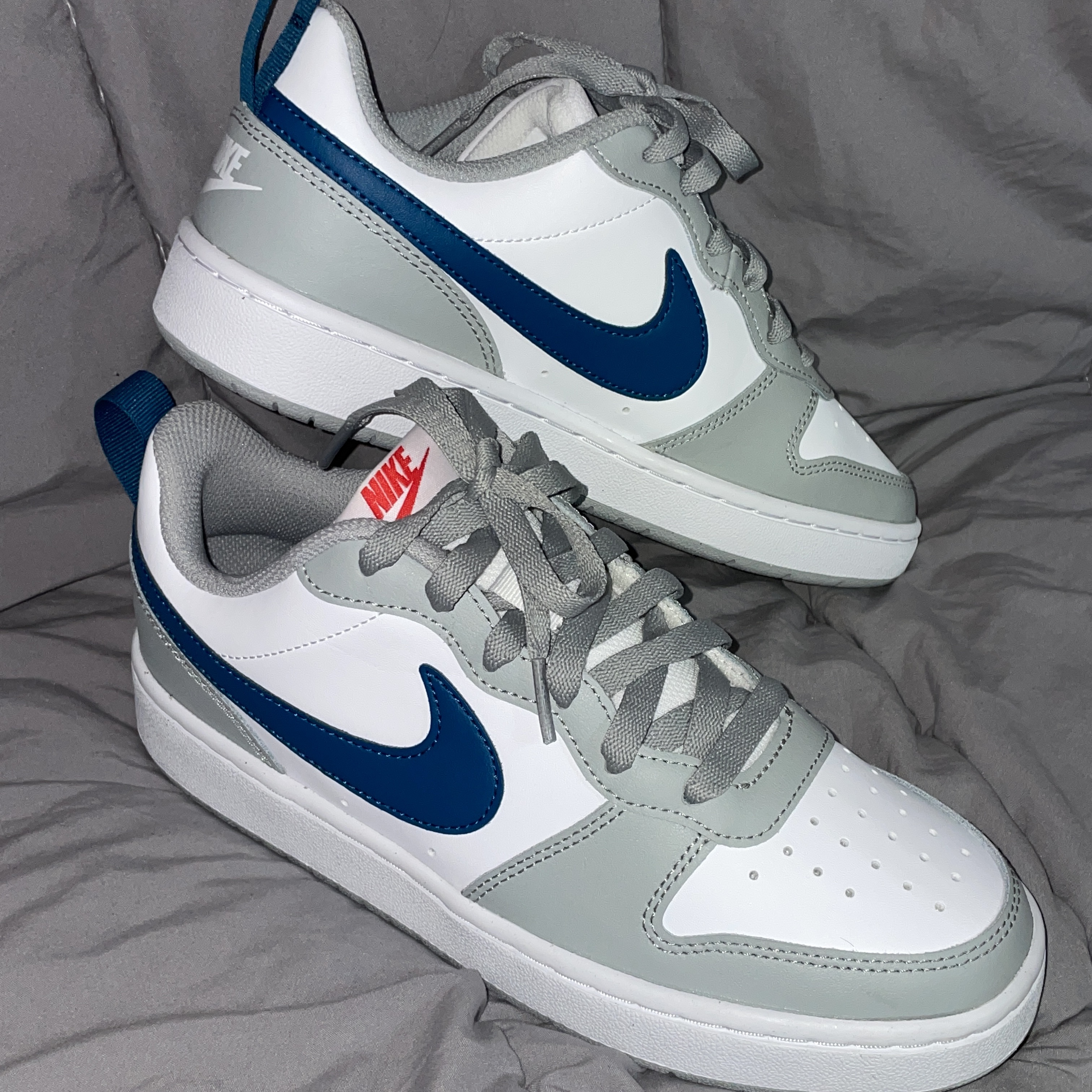 (GS) Nike Court Borough Low 2 Light Smoke Grey 착용 스타일
