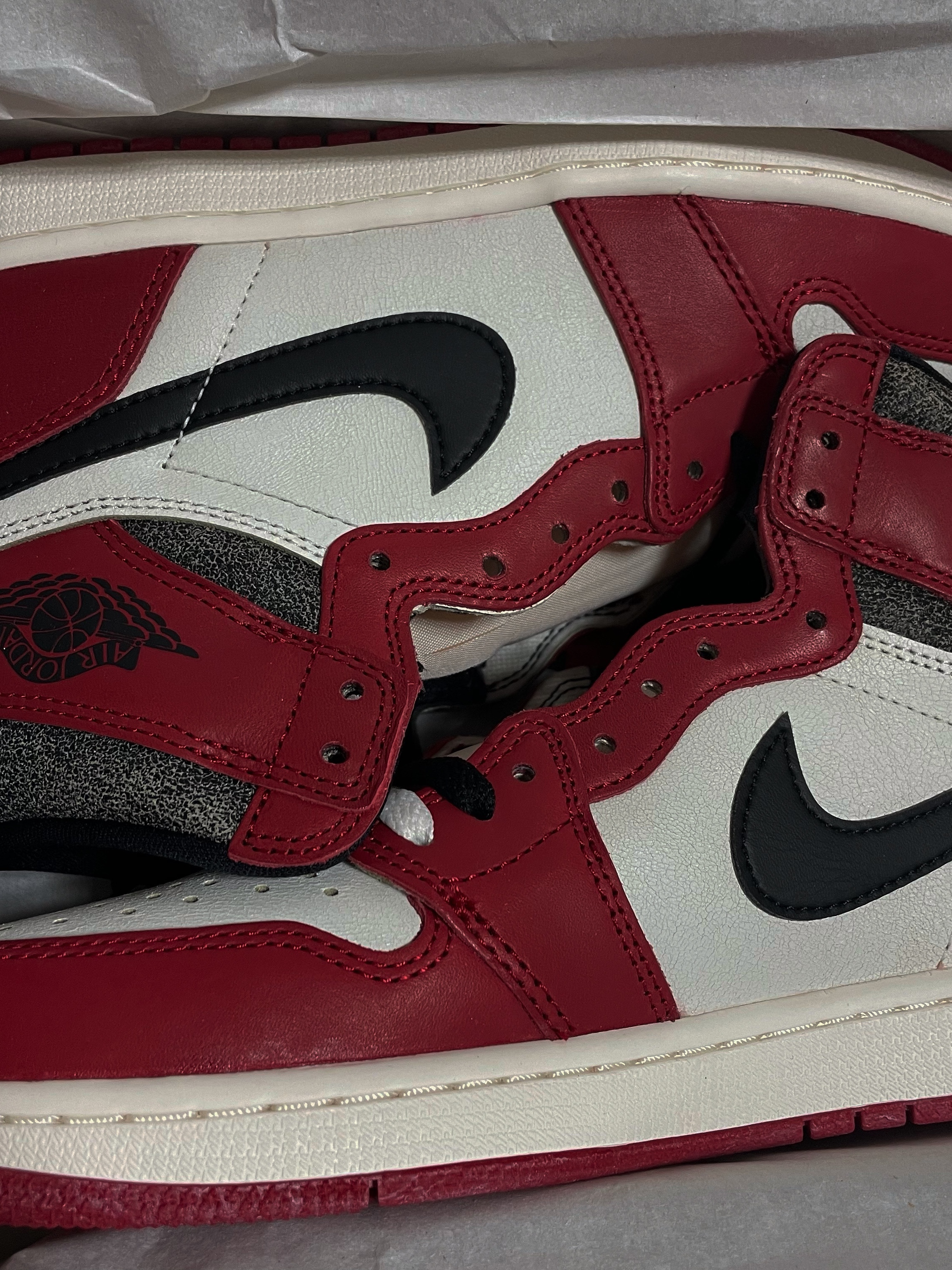 Jordan 1 Retro High OG Chicago 2022, Jordan 1 Retro High OG Chicago 2022 착용 스타일 - 1