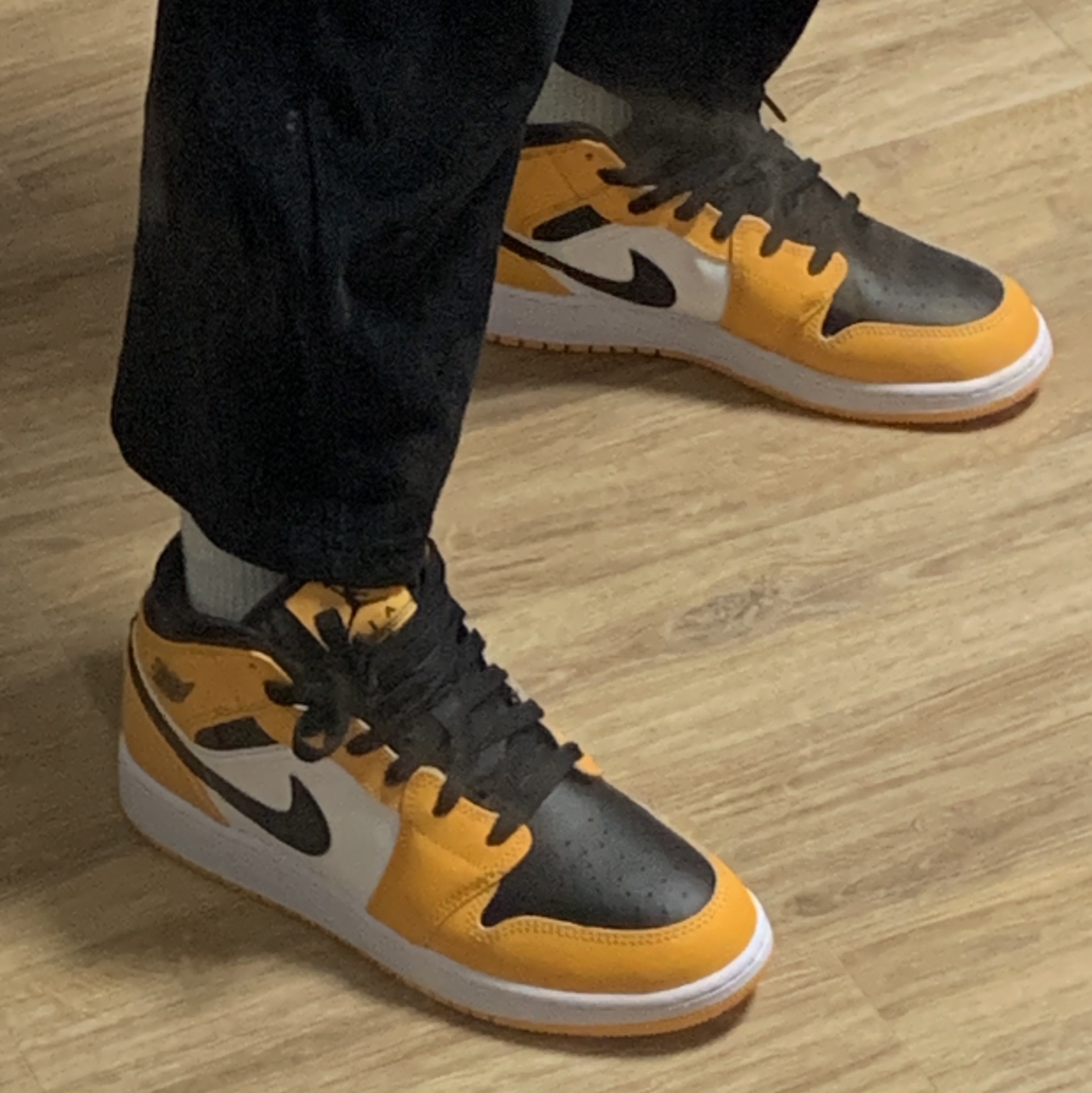 (GS) Jordan 1 Mid Taxi 착용 스타일 - 2