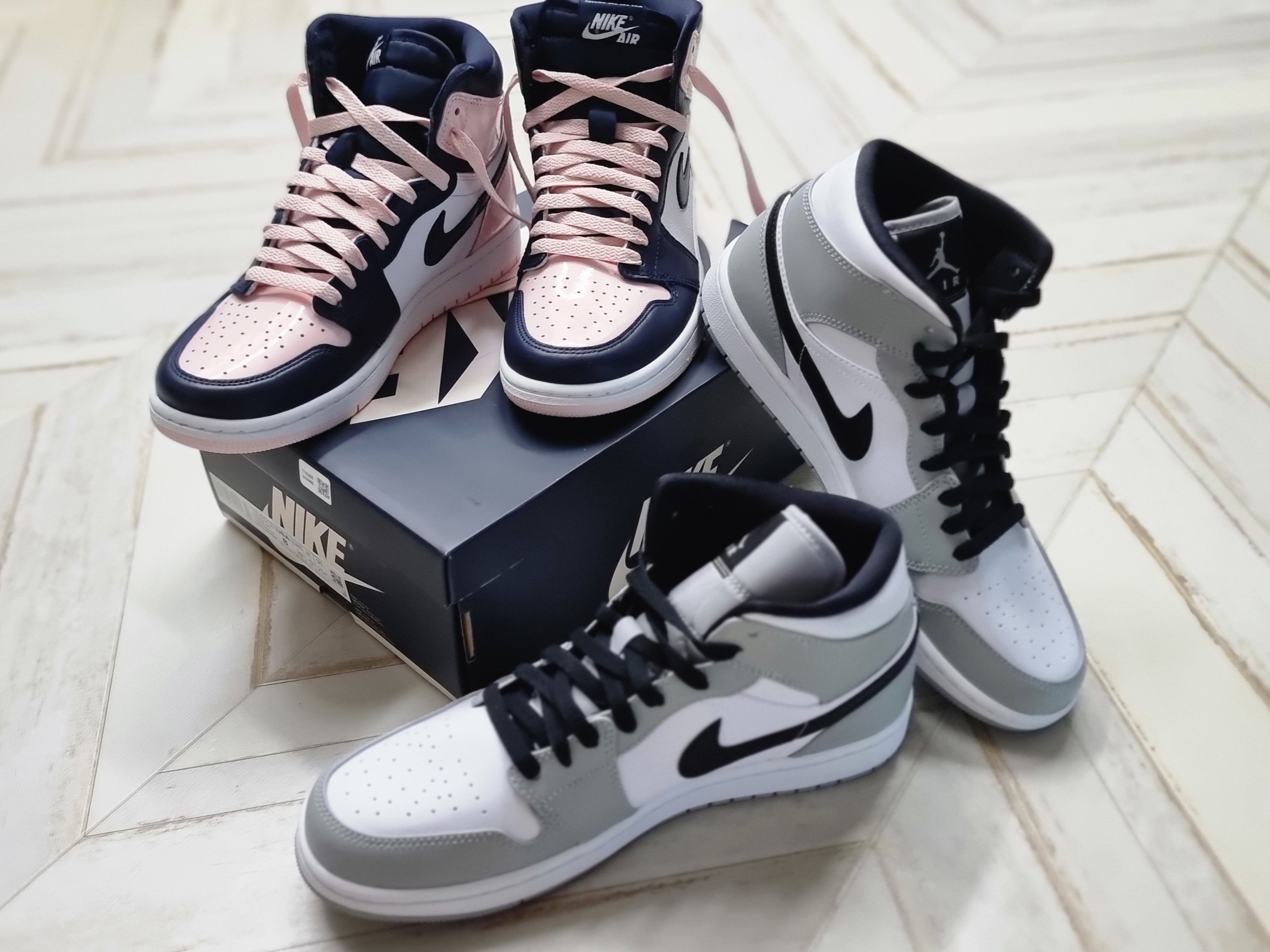 (W) Jordan 1 Retro High OG Atmosphere 착용 스타일 - 1