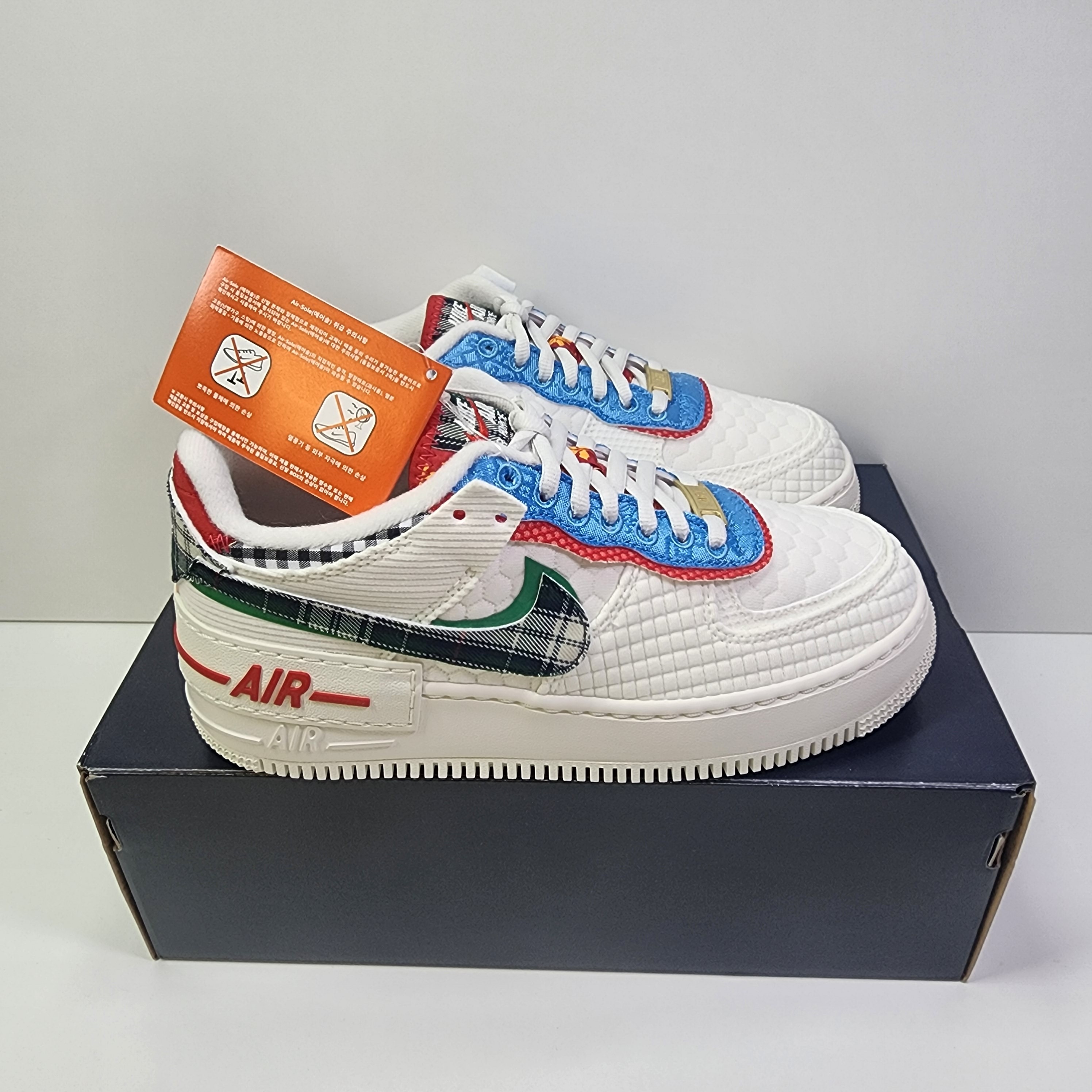 (W) Nike Air Force 1 Shadow Sail Classic Green 착용 스타일 - 1