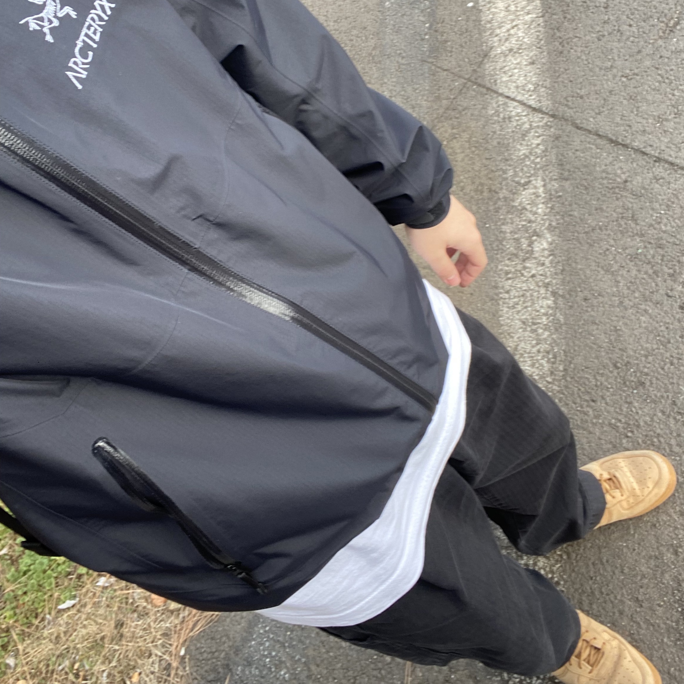 Arc'teryx Zeta SL Jacket Black, Nike Air Force 1 High Wheat 2015 착용 스타일 - 1