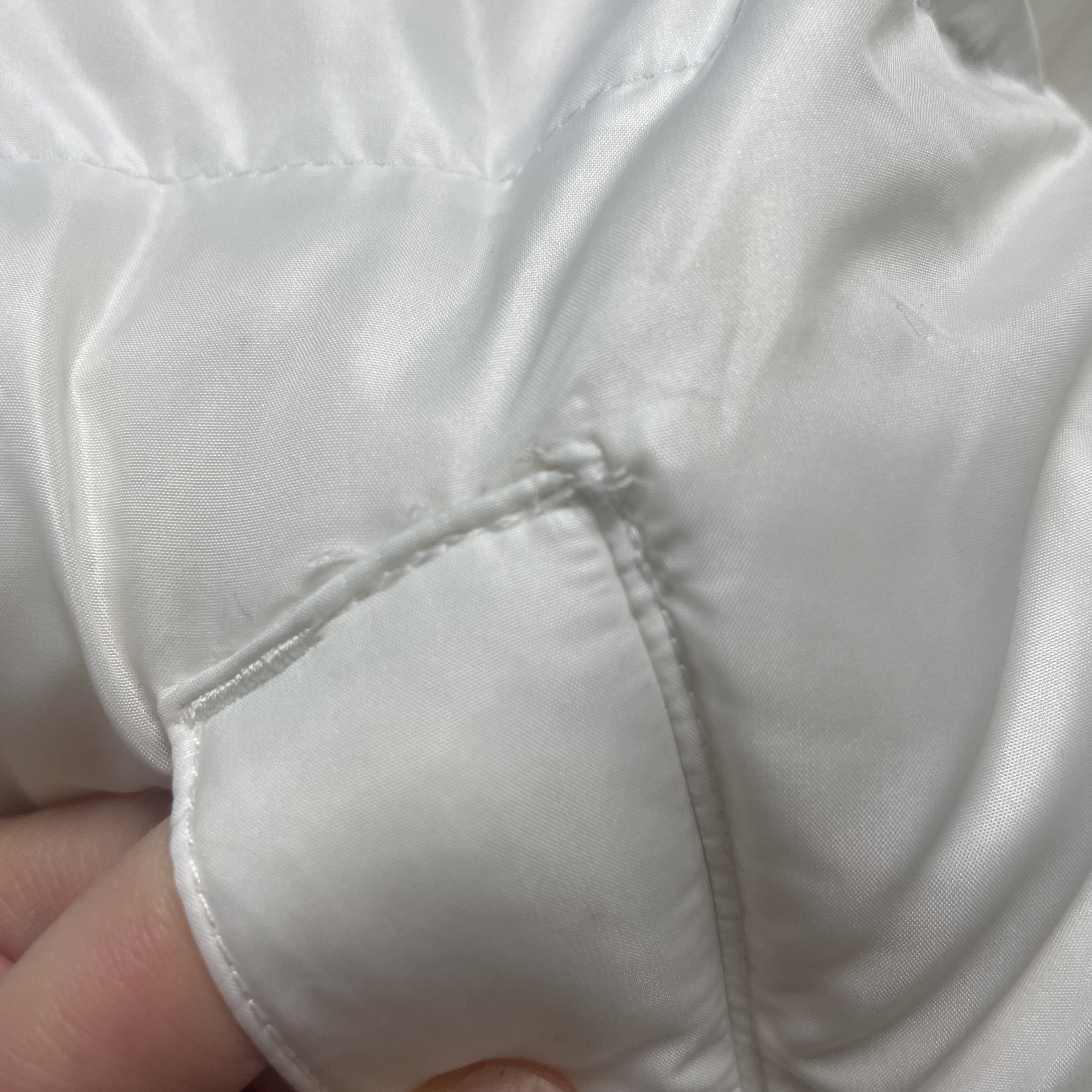 (W) The North Face Nuptse Hybrid Down Ball Jacket Ivory 착용 스타일 - 1