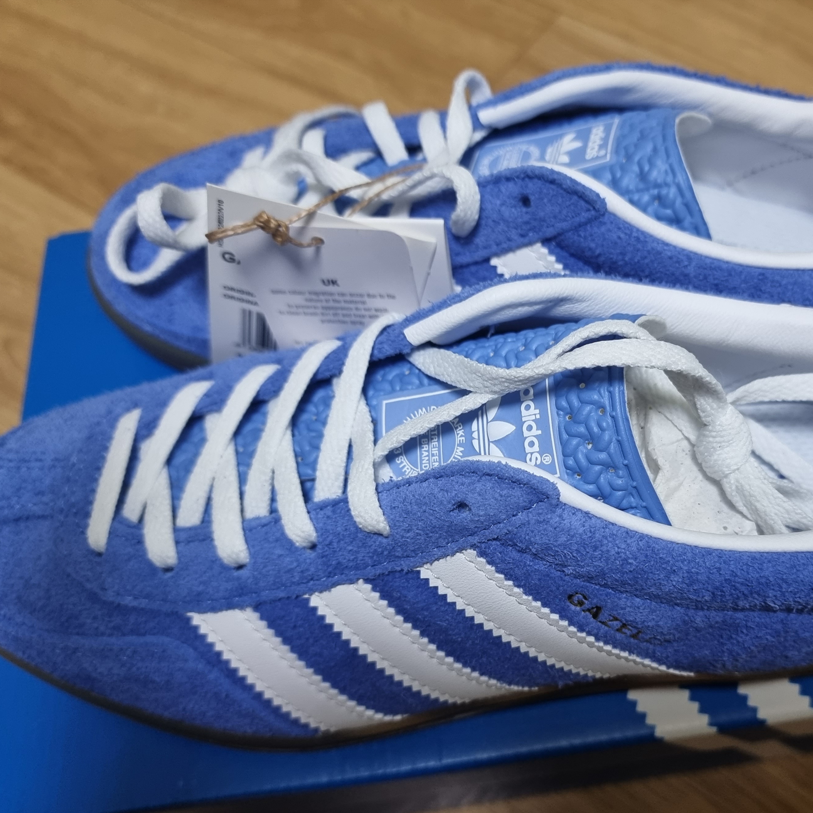 (W) Adidas Gazelle Indoor Blue Fusion Cloud White 착용 스타일 - 1