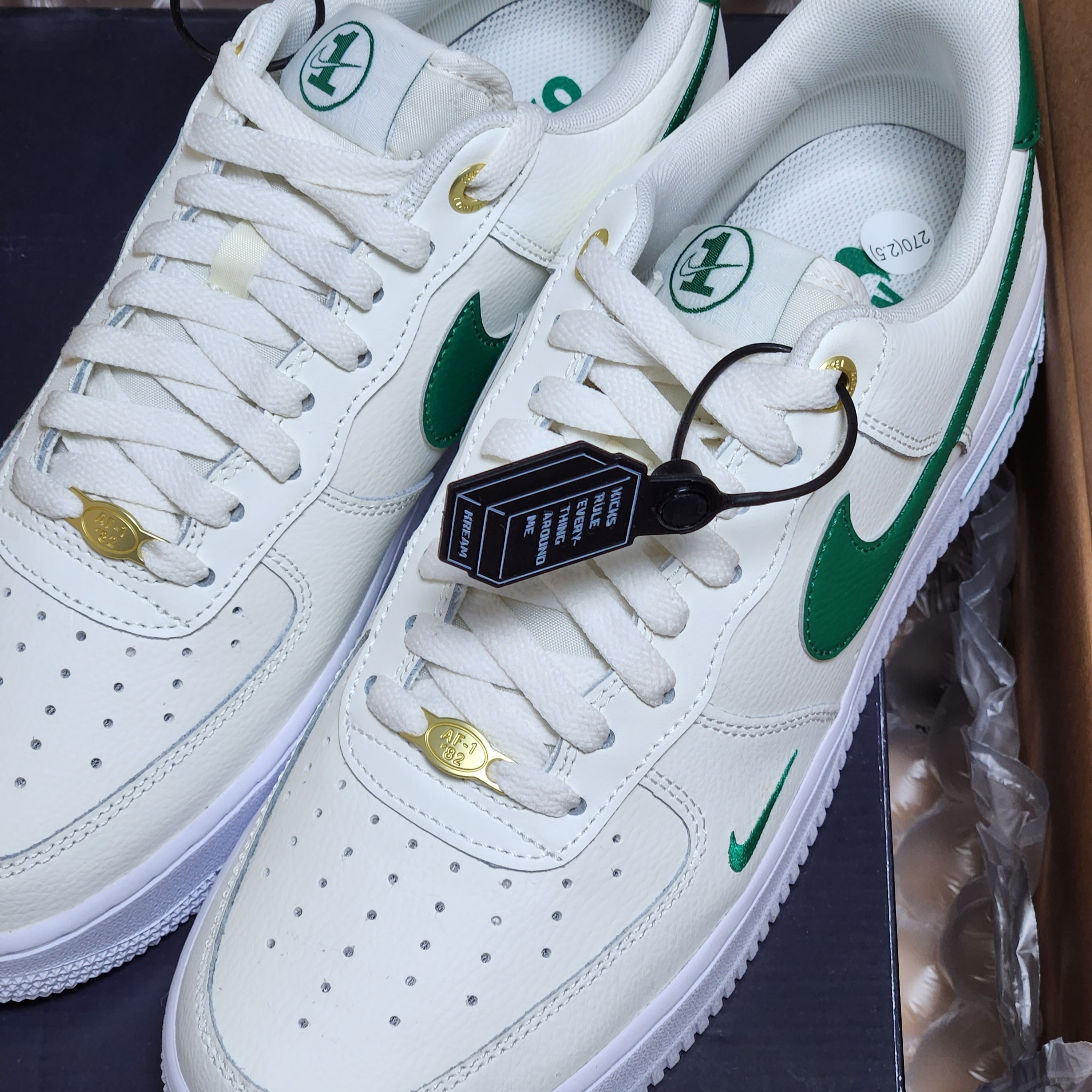 Nike Air Force 1 '07 LV8 40th Anniversary Join Forces Sail Malachite 착용 스타일