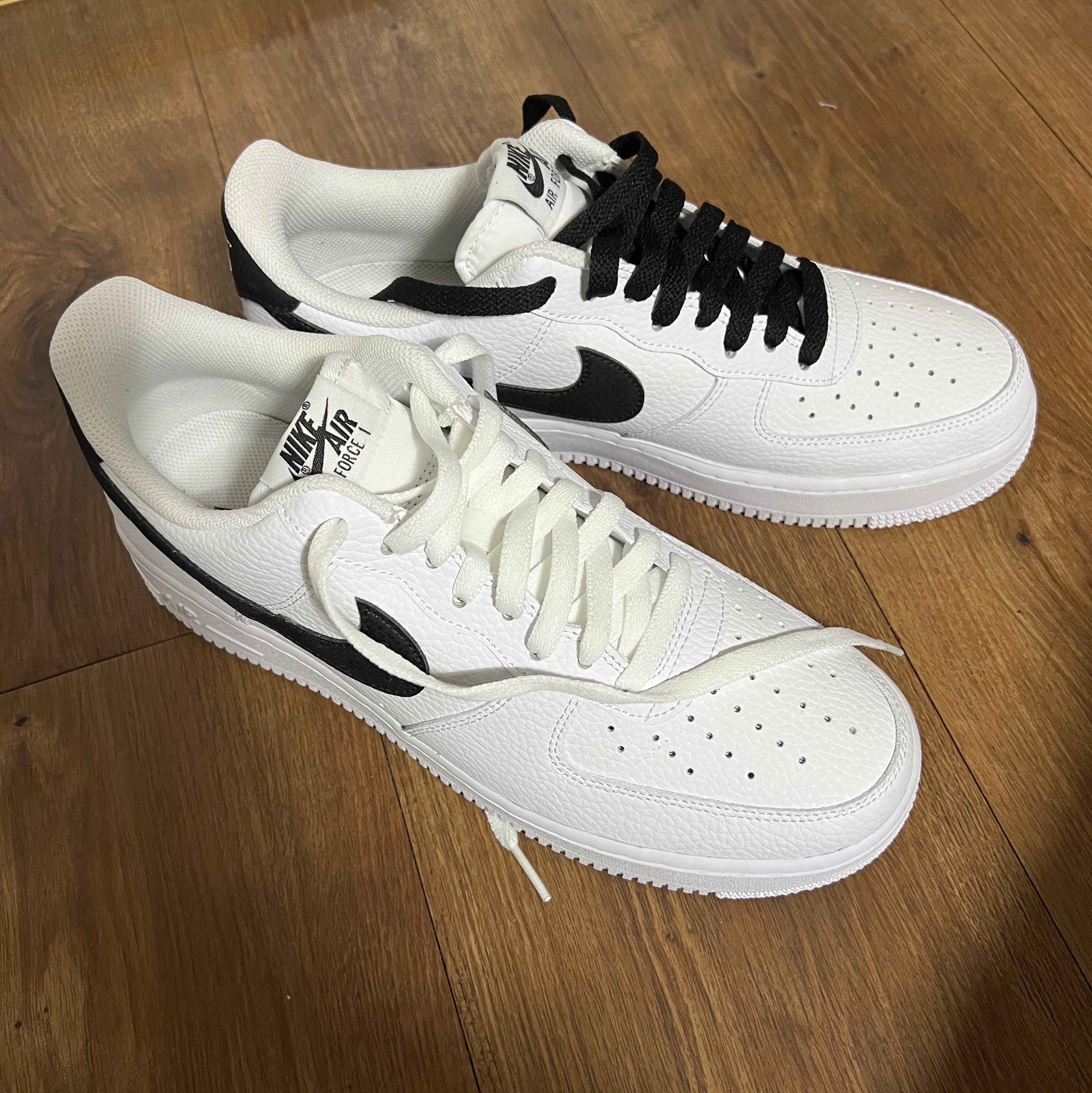 Nike Air Force 1 '07 White Black 착용 스타일