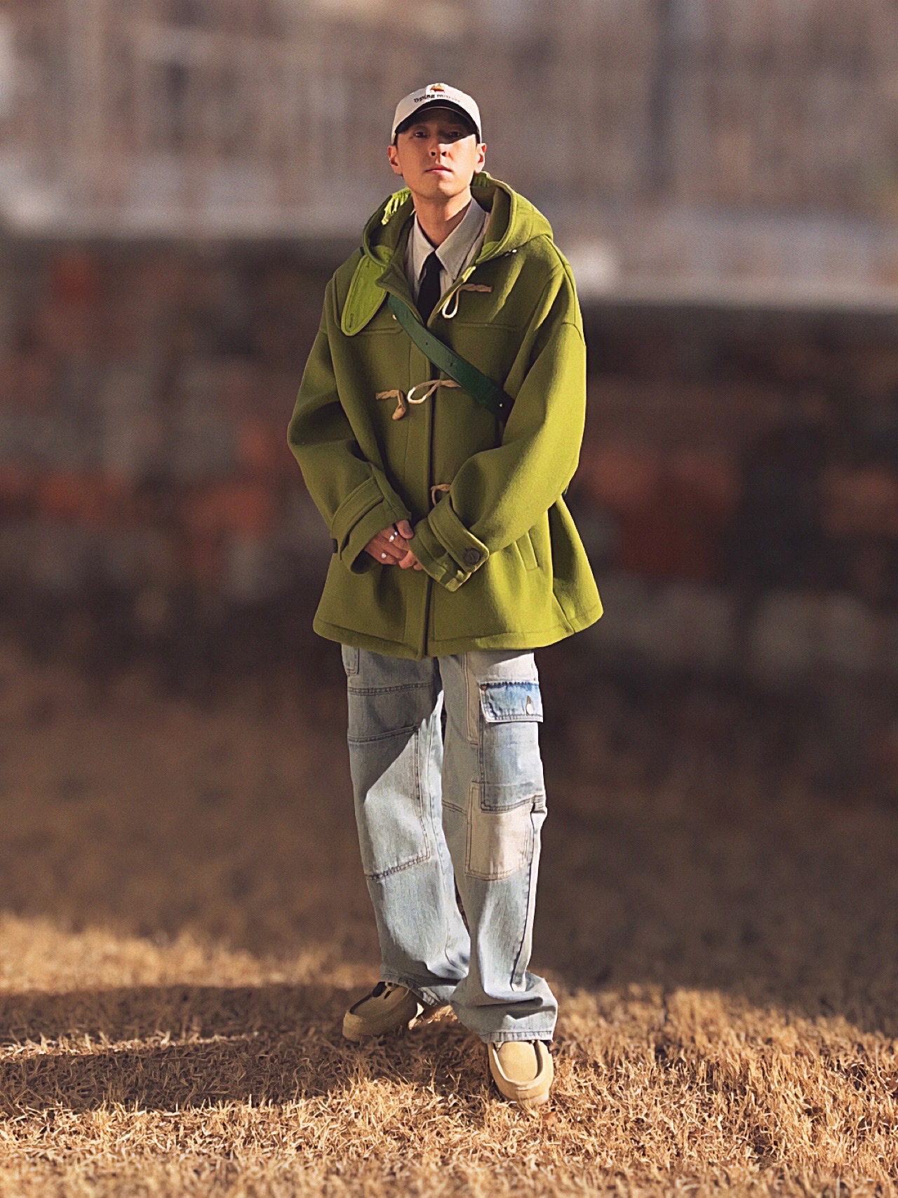 Clarks Wallabee Maple Suede 착용 스타일 - 1