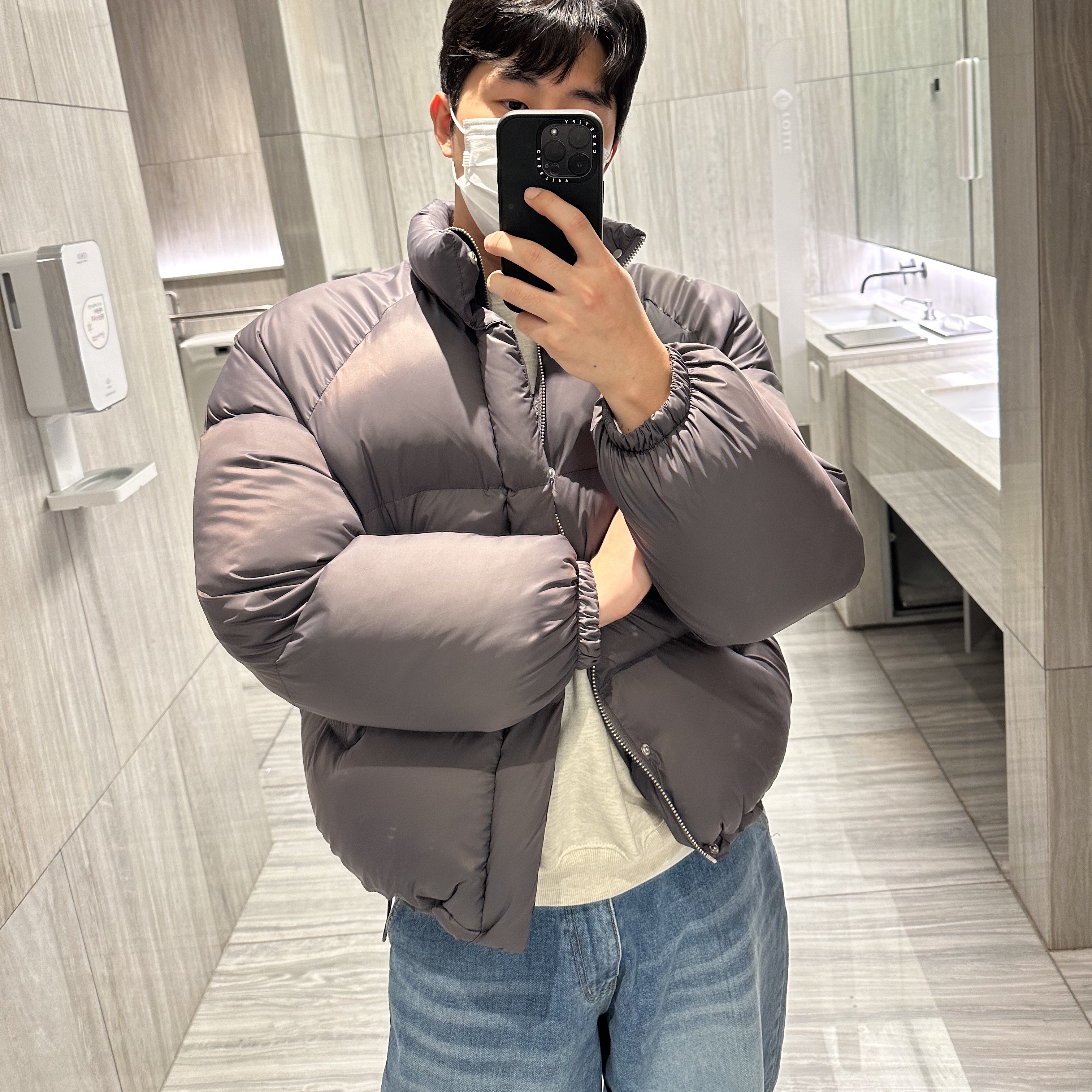 Balenciaga Defender Sneakers Beige 착용 스타일 - 5