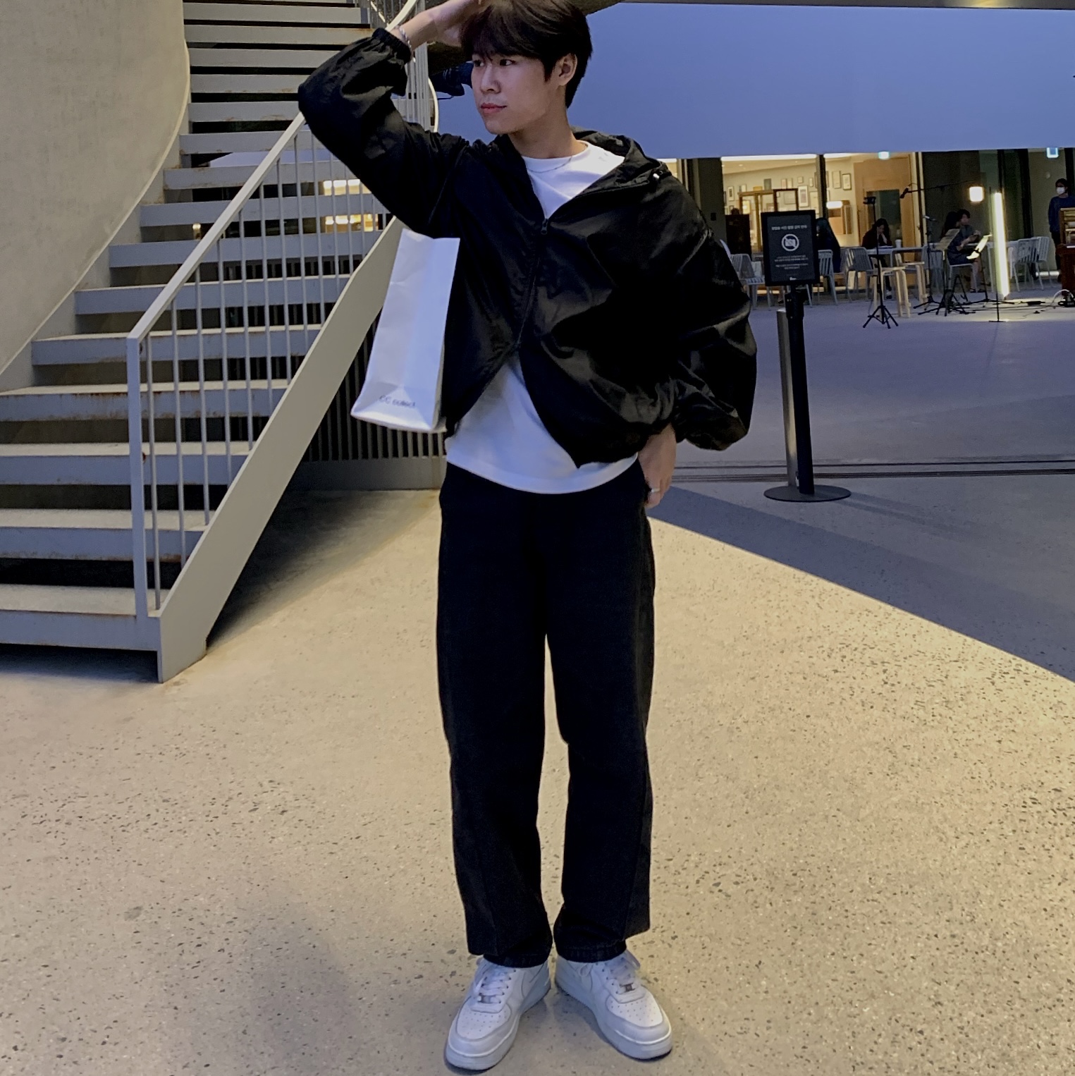 Nike Air Force 1 '07 Low White 착용 스타일